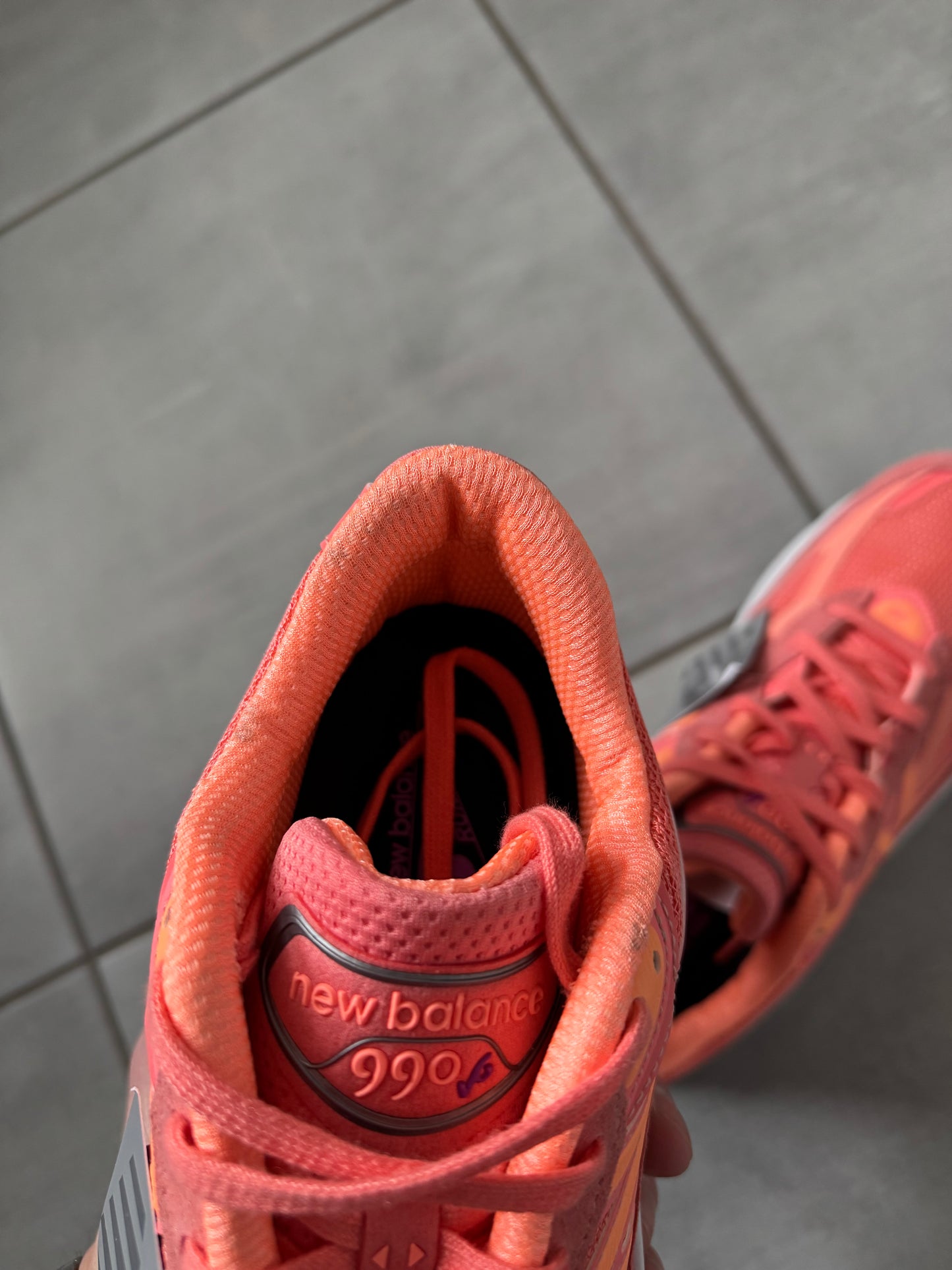 New Balance 990v6 Salmon
