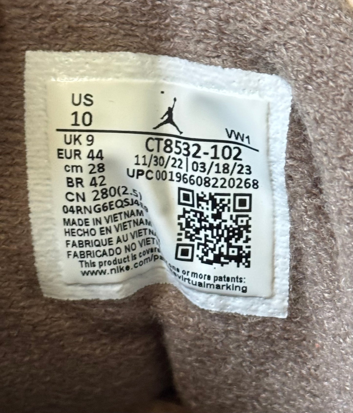 Air Jordan 3 Palomino CT8532-102