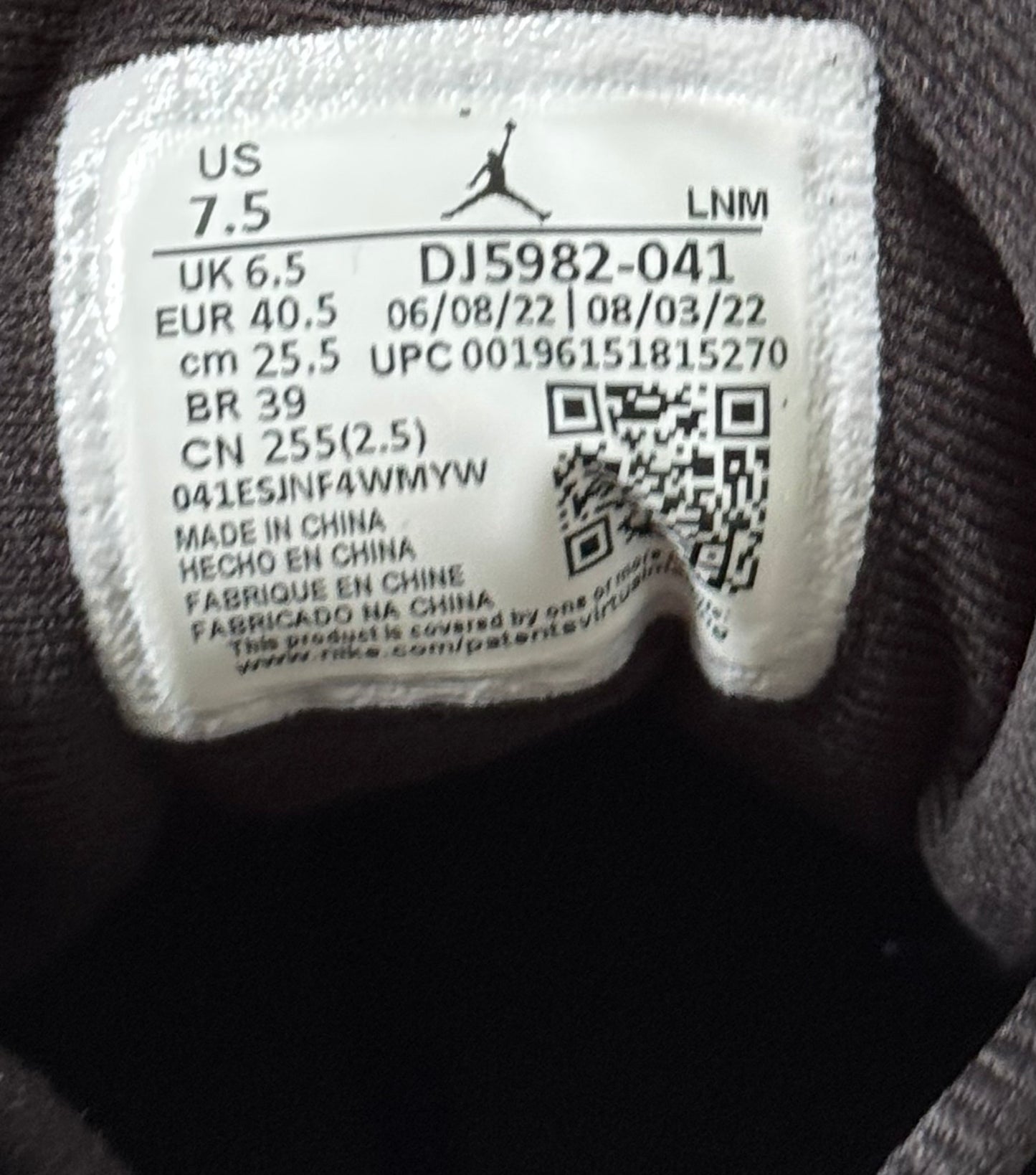 Air Jordan 13 Black University Blue DJ5982-041
