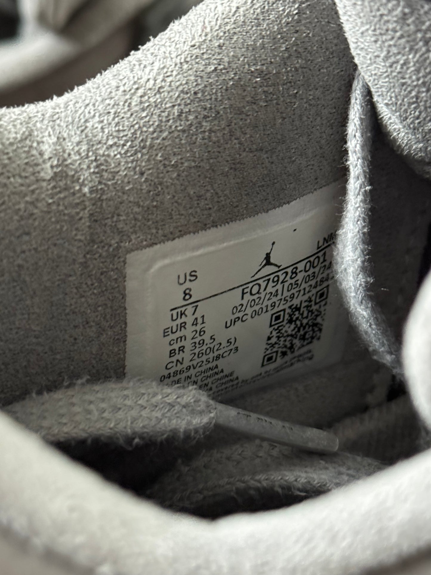 Air Jordan 4 Wet Cement