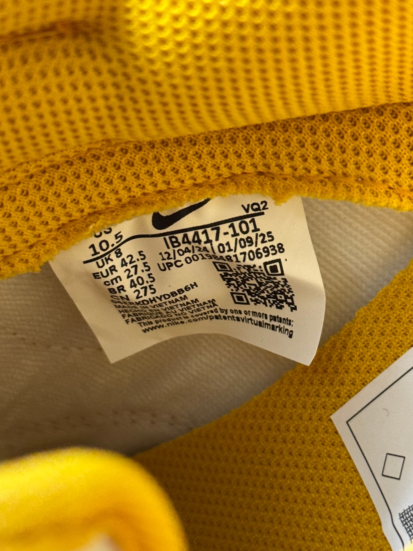 Nike Dunk Low Dark Sulfur IB4417-101