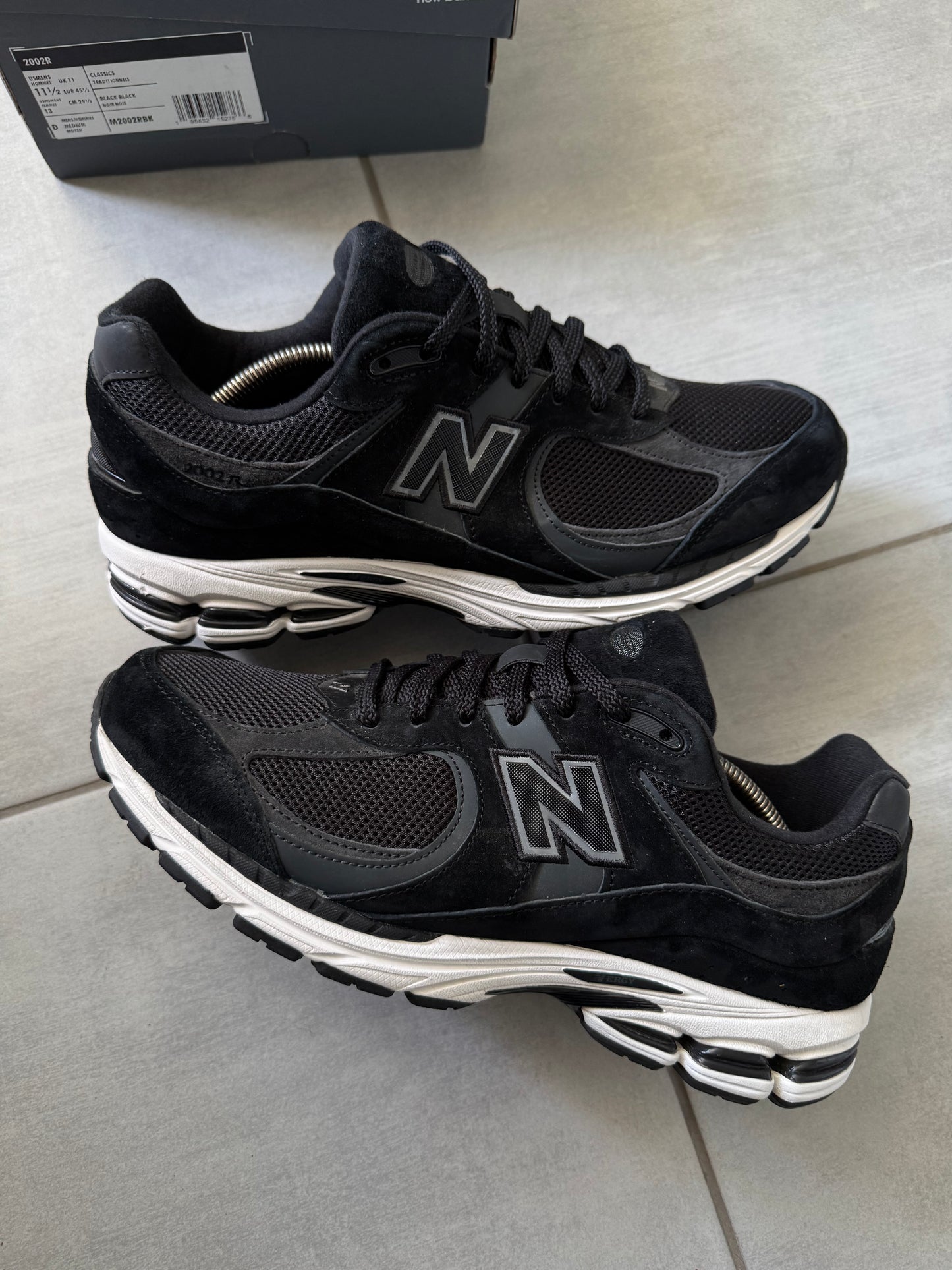 New Balance 2002R Black M2002RBK