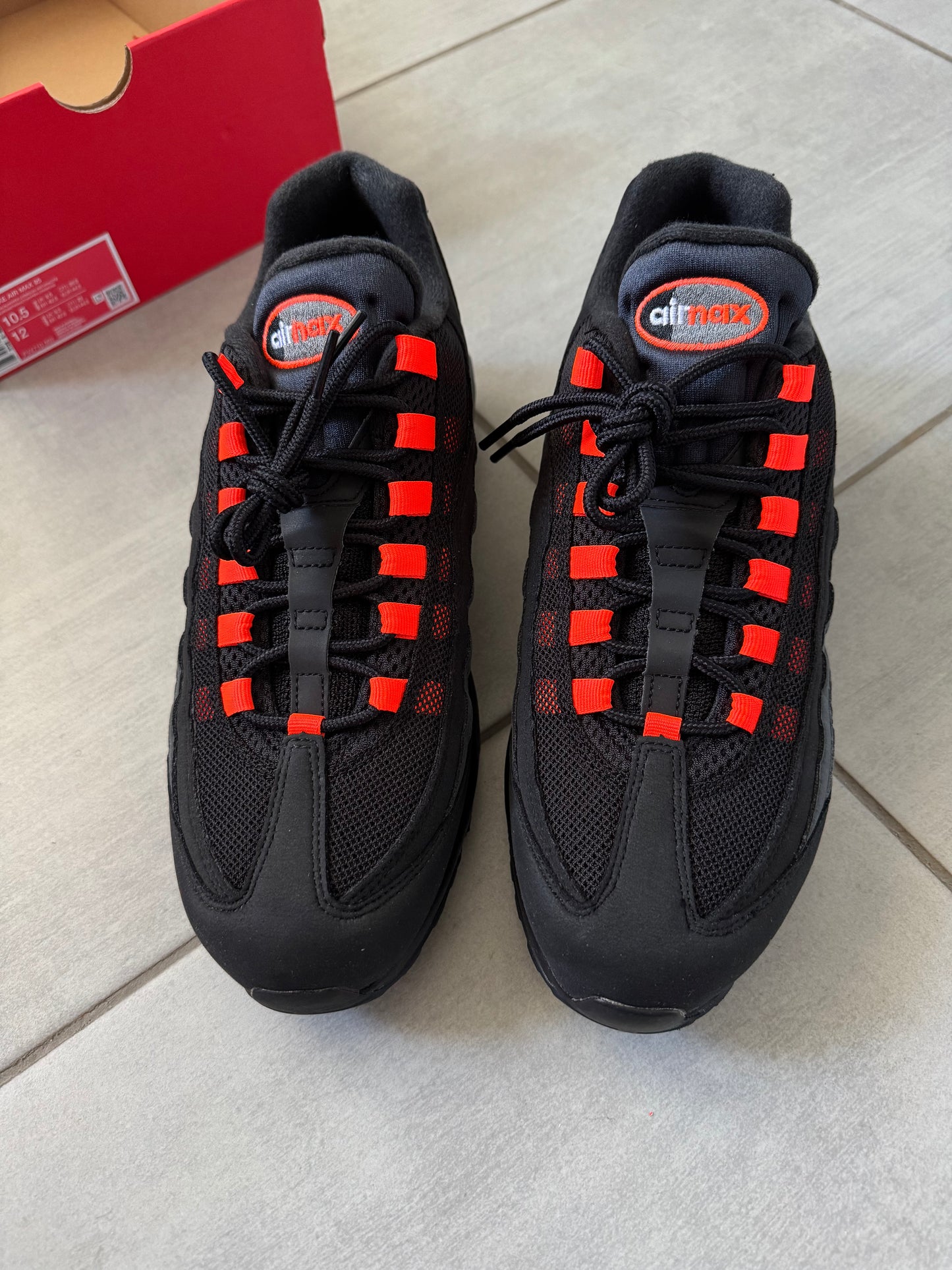 Nike Air Max 95 Hyper Crymson