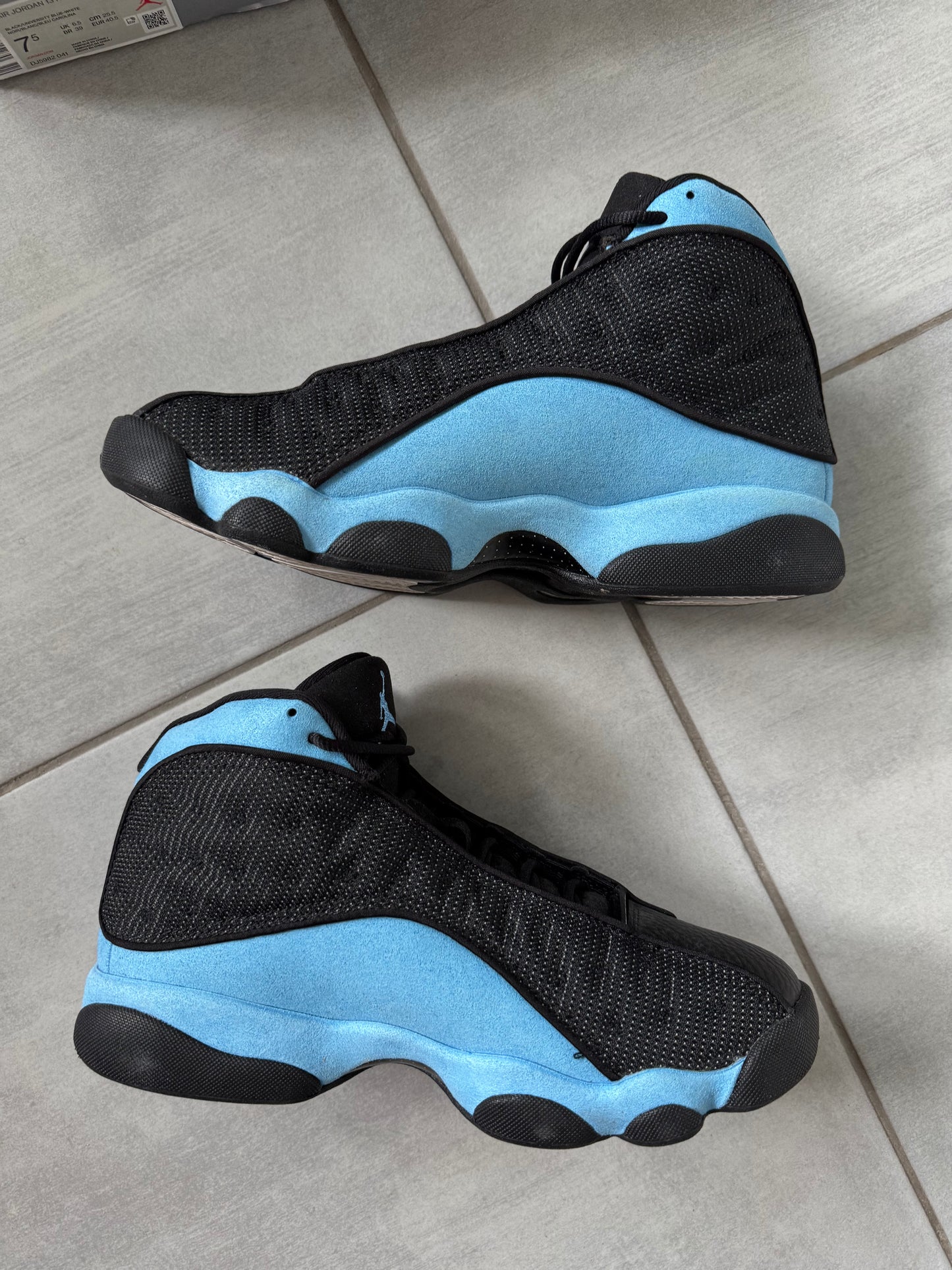 Air Jordan 13 Black University Blue DJ5982-041