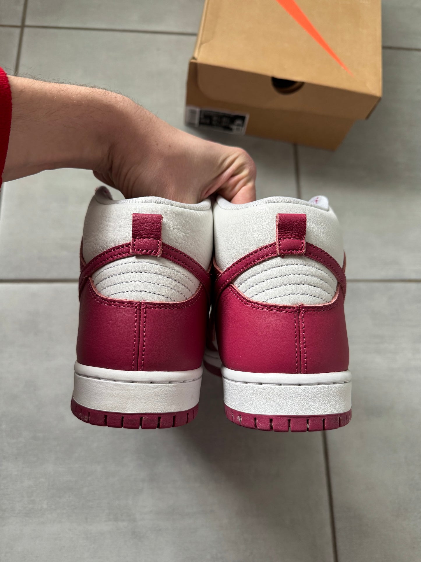 Nike SB Dunk High Sweet Beat