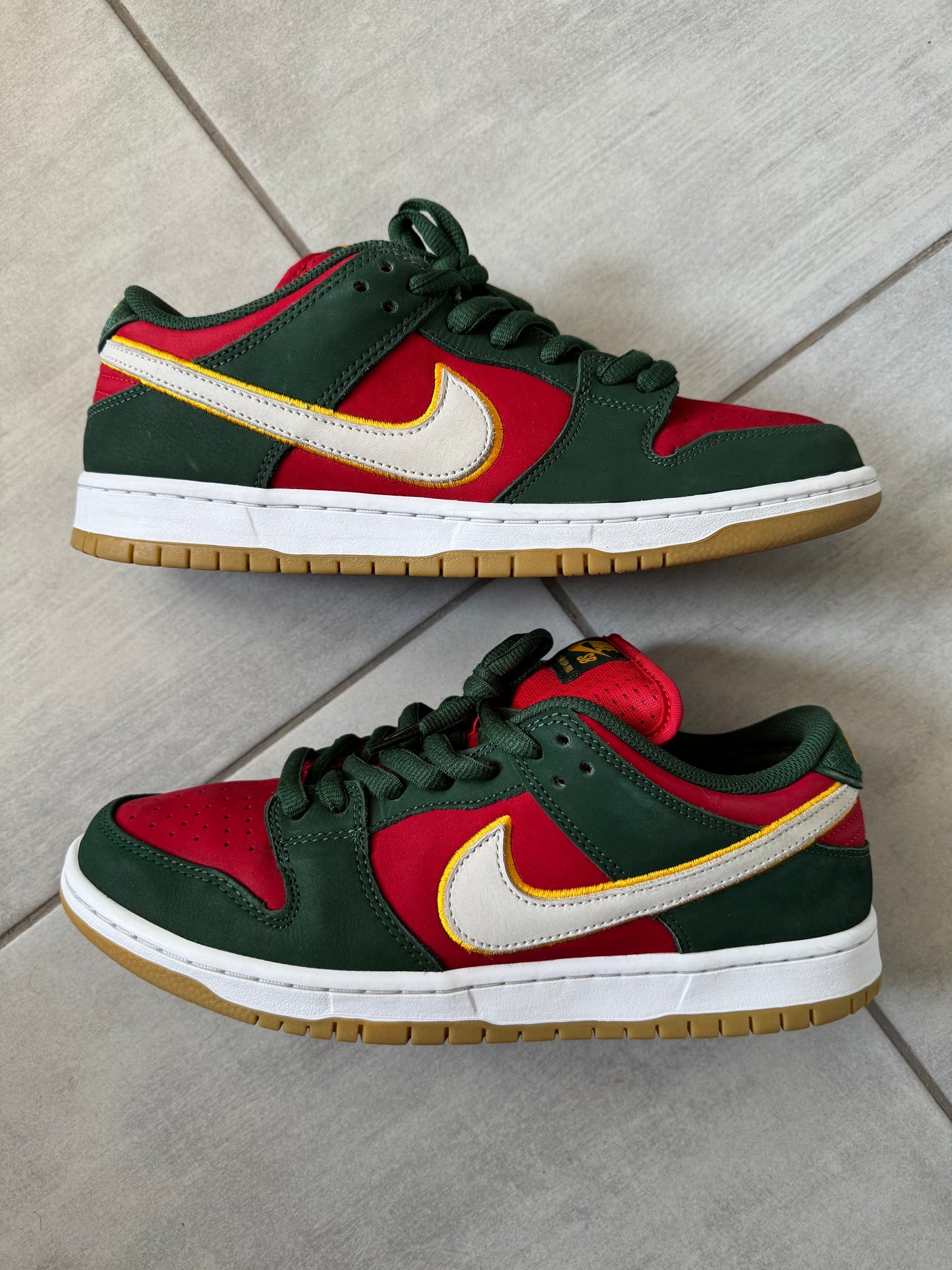 Nike SB Dunk Low Seattle Supersonics FZ1287-300