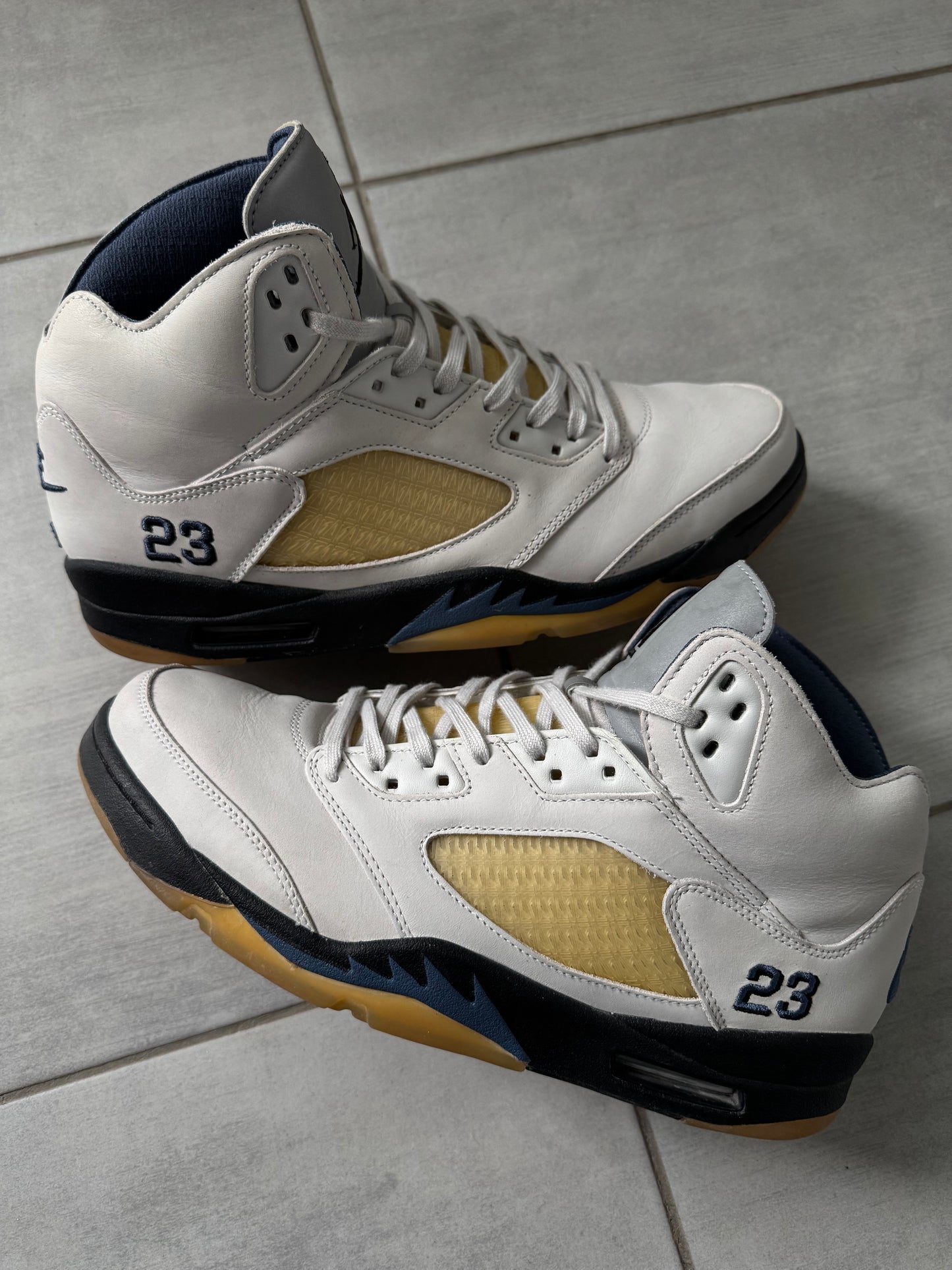 Air Jordan 5 x A Ma Maniere "Dawn"