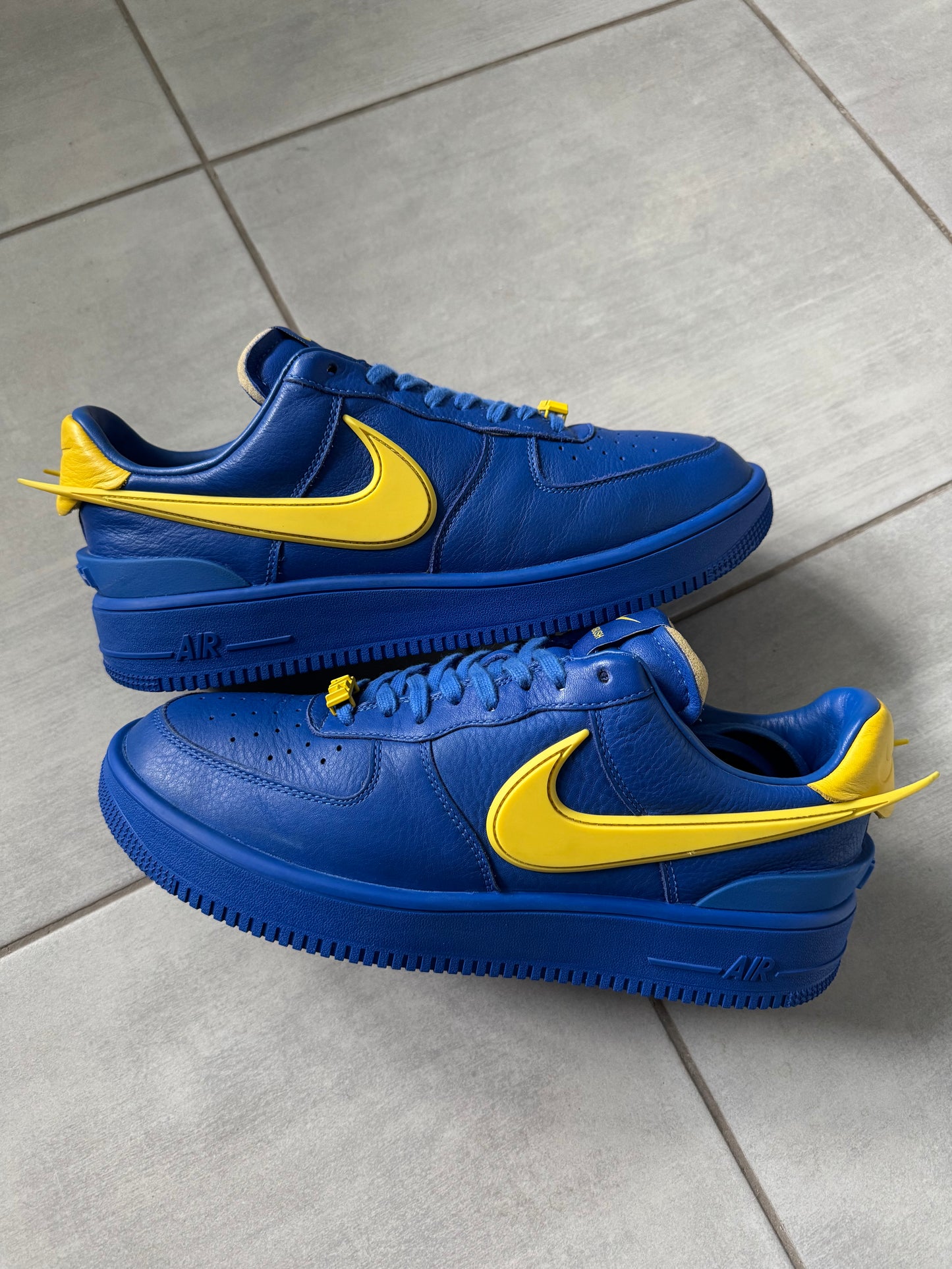 Nike Air Force 1 Low x AMBUSH DV3464-400