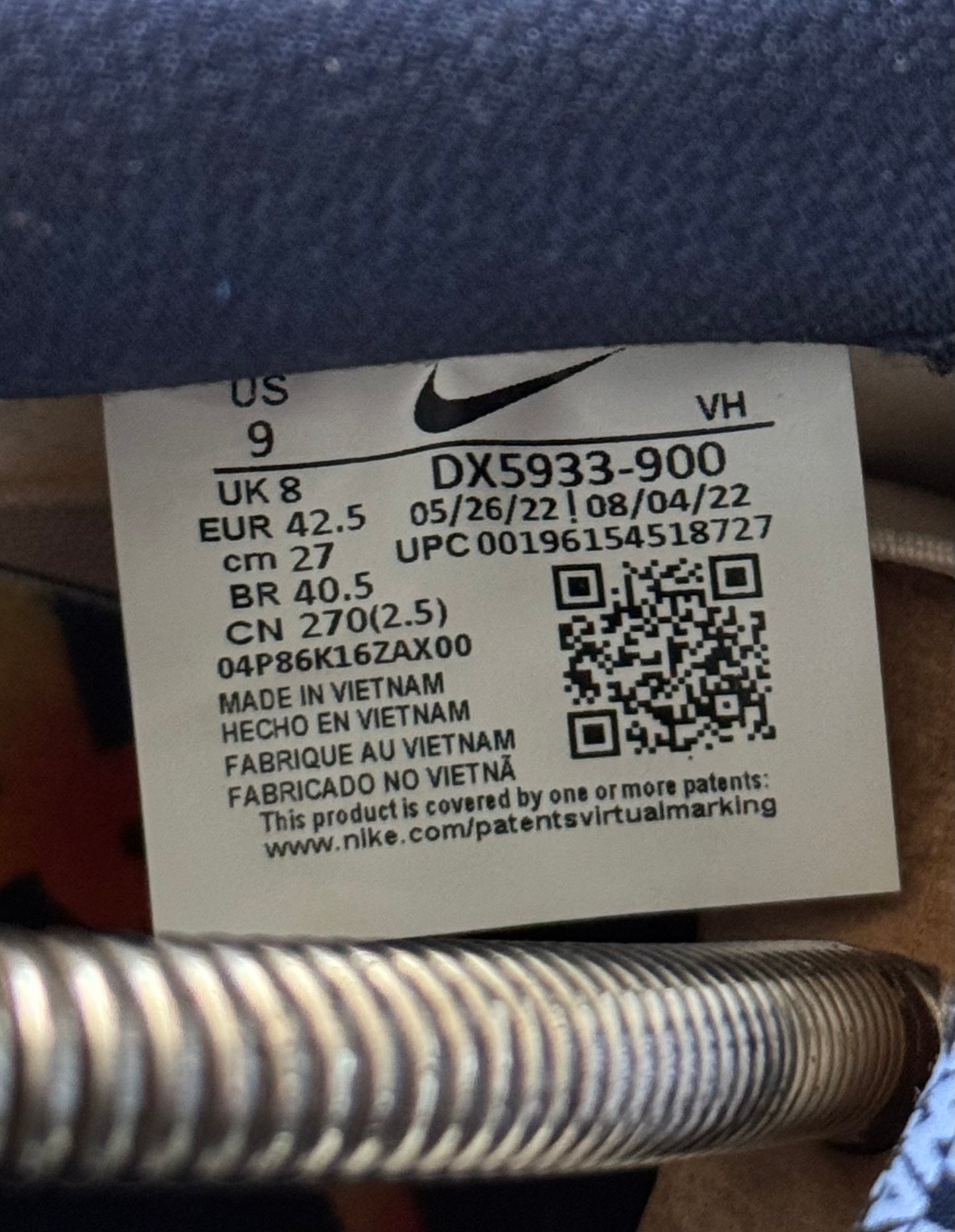 Nike SB Dunk Low Be True