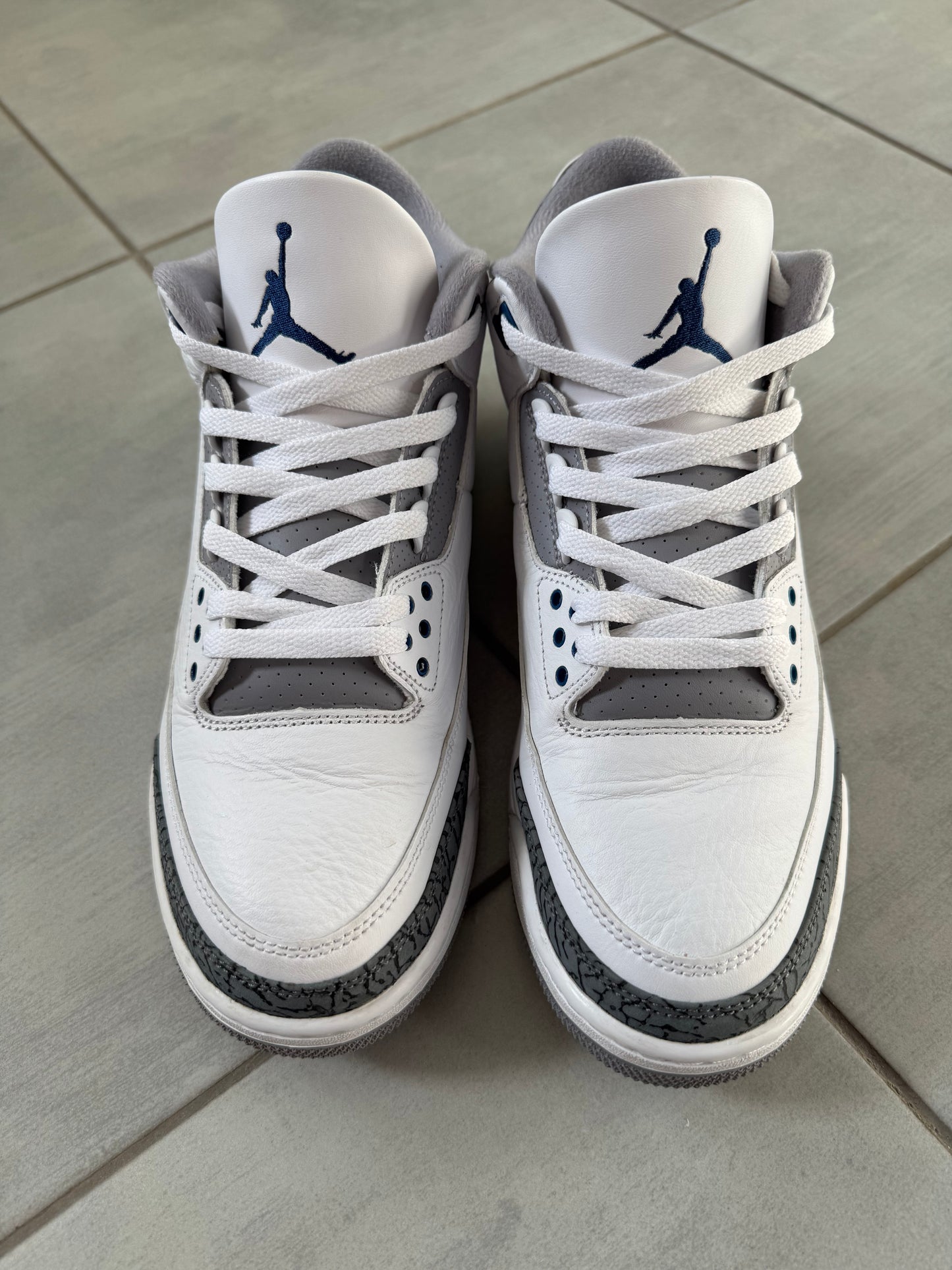 Air Jordan 3 Midnight Navy CT8532-140