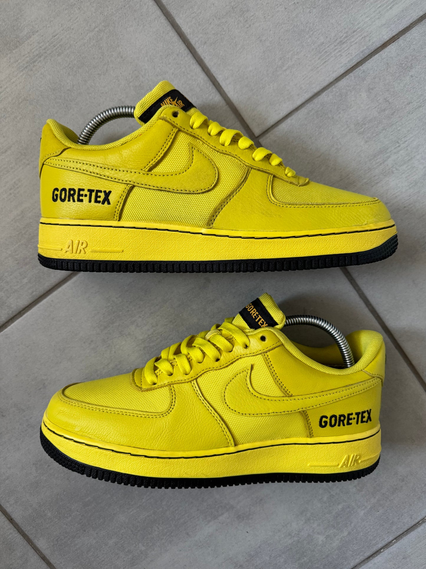 Nike Air Force 1 Gore-Tex Dynamic Yellow