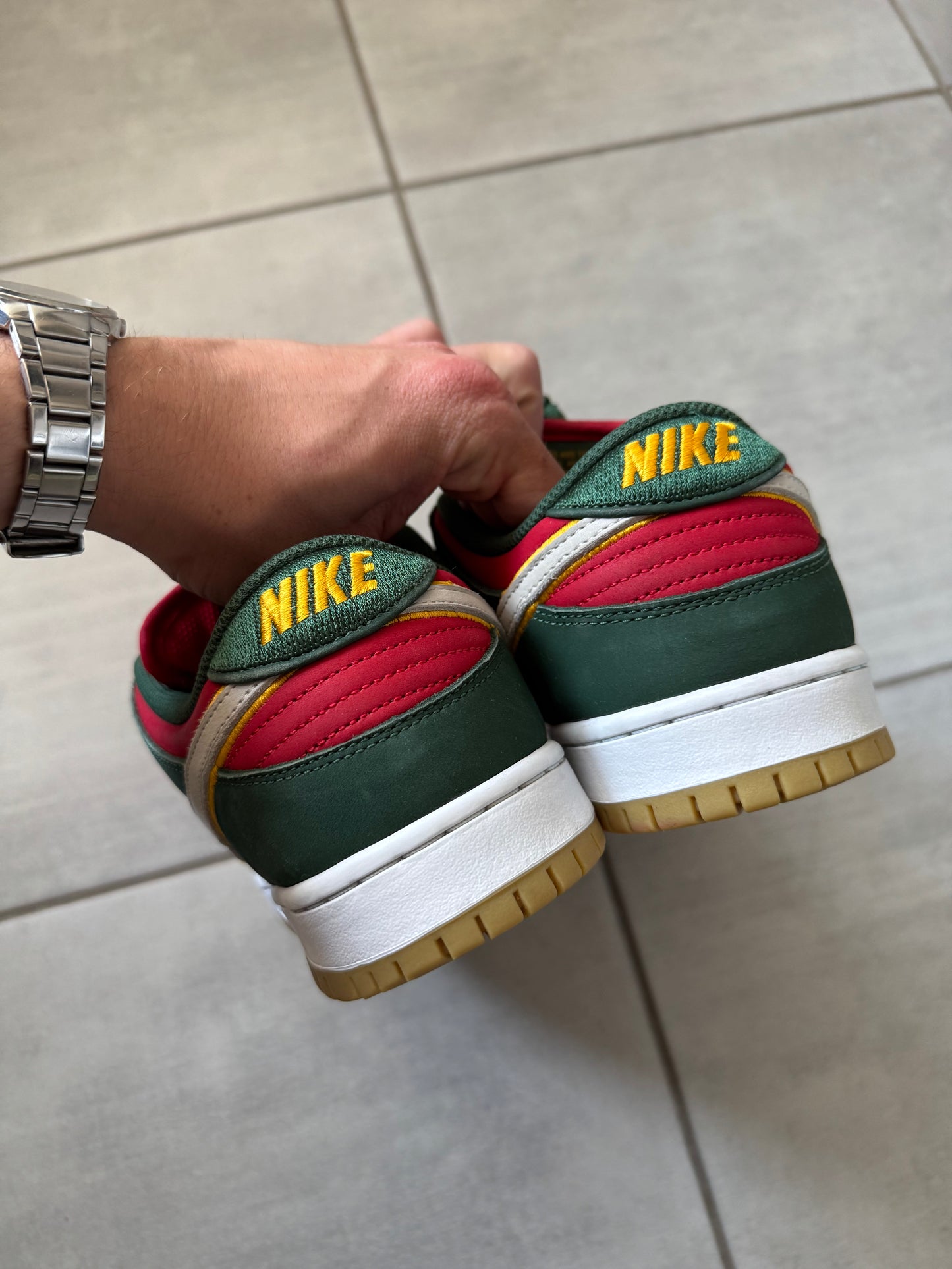 Nike SB Dunk Low Seattle Supersonics FZ1287-300