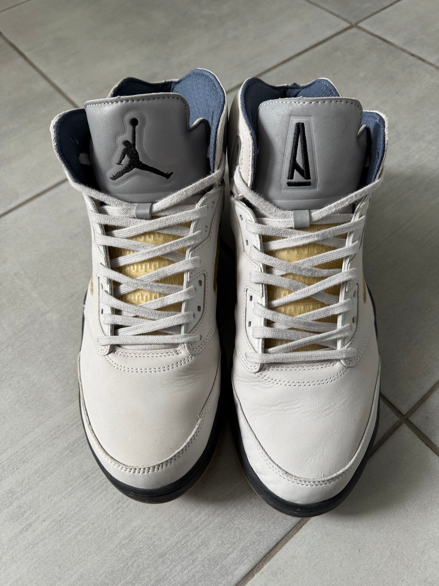 Air Jordan 5 x A Ma Maniere "Dawn"