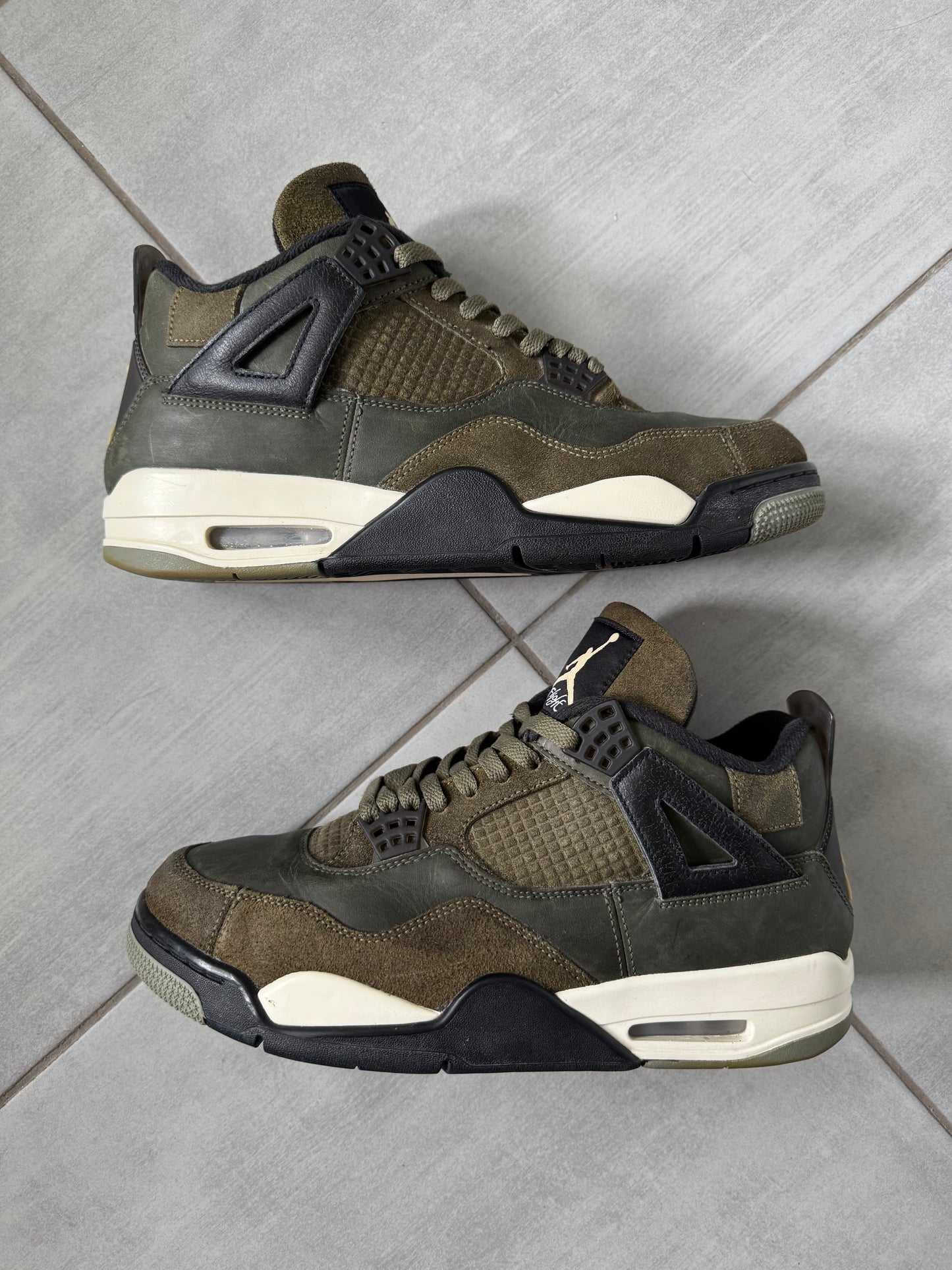 Air Jordan 4 Craft Olive FB9927-200