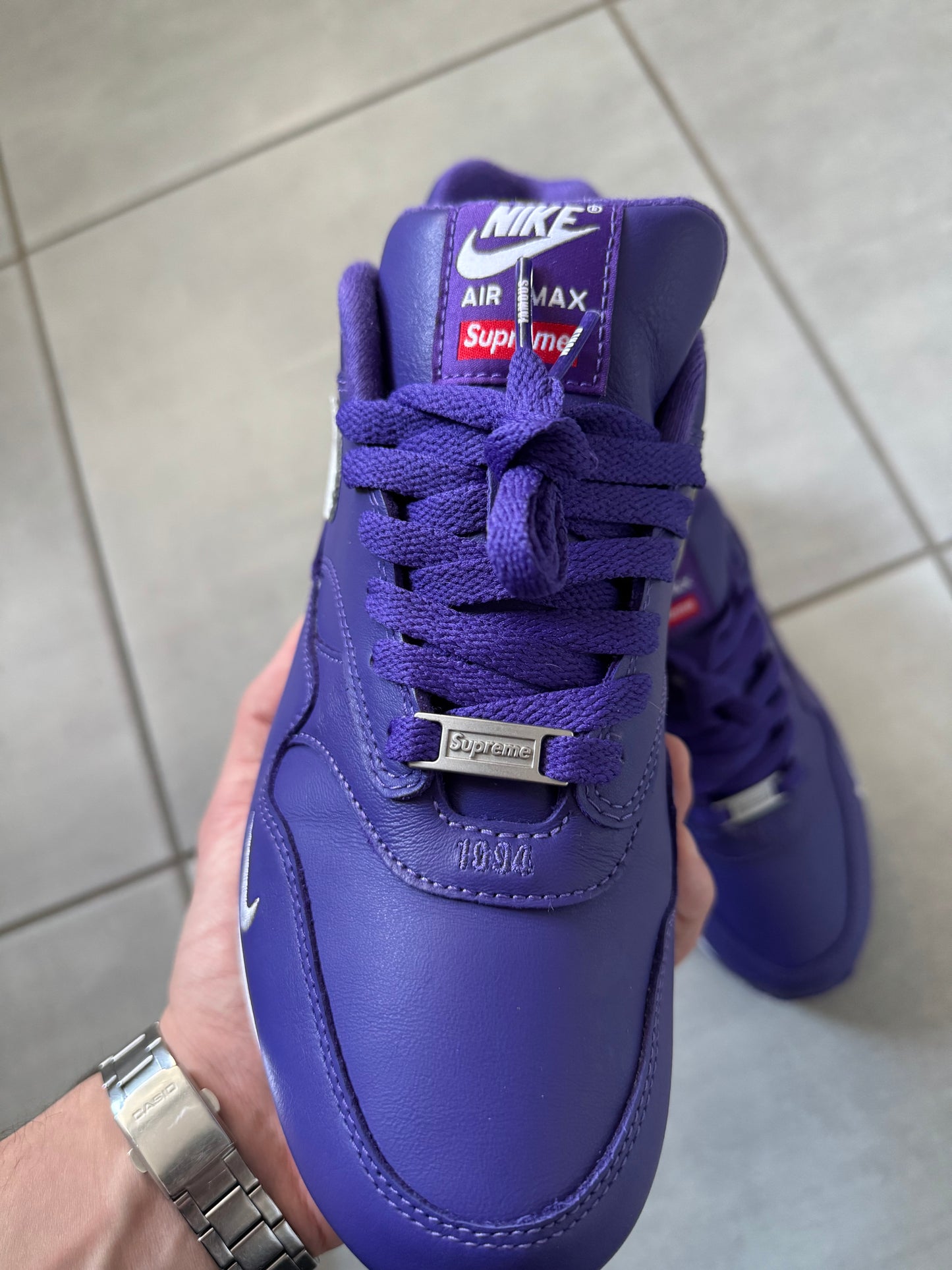 Nike Air Max 1 x Supreme Varsity Purple