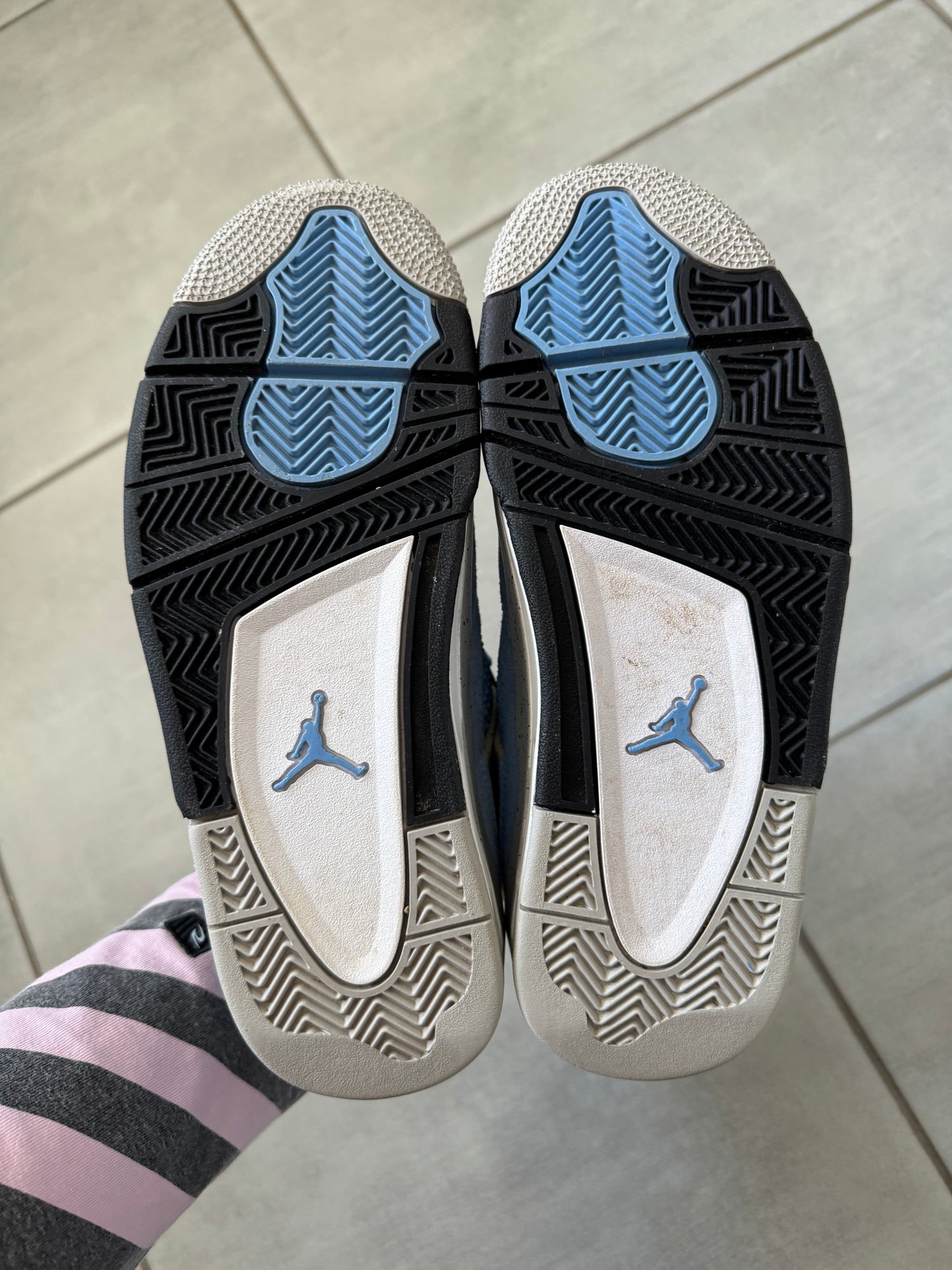 Air Jordan 4 GS University Blue 408452-400
