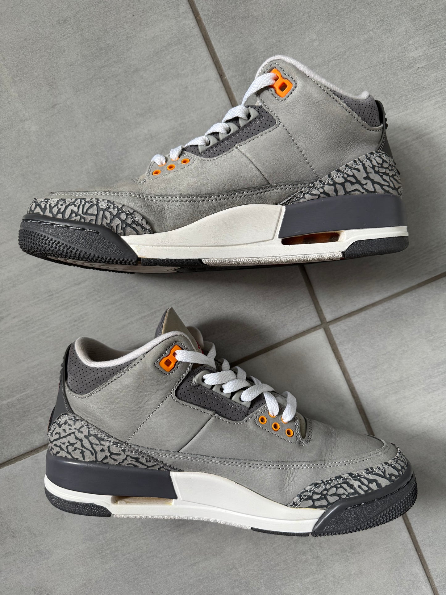 Air Jordan 3 Cool Grey