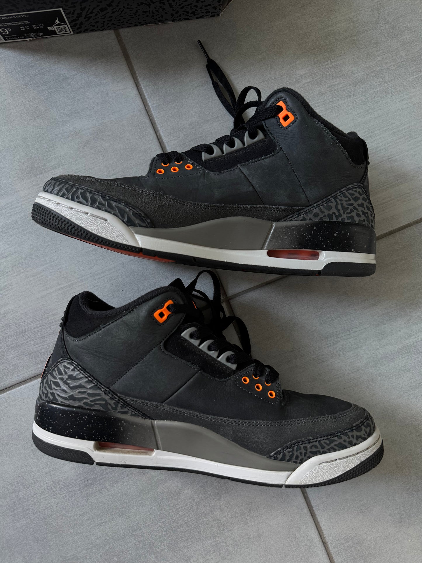 Air Jordan 3 Fear