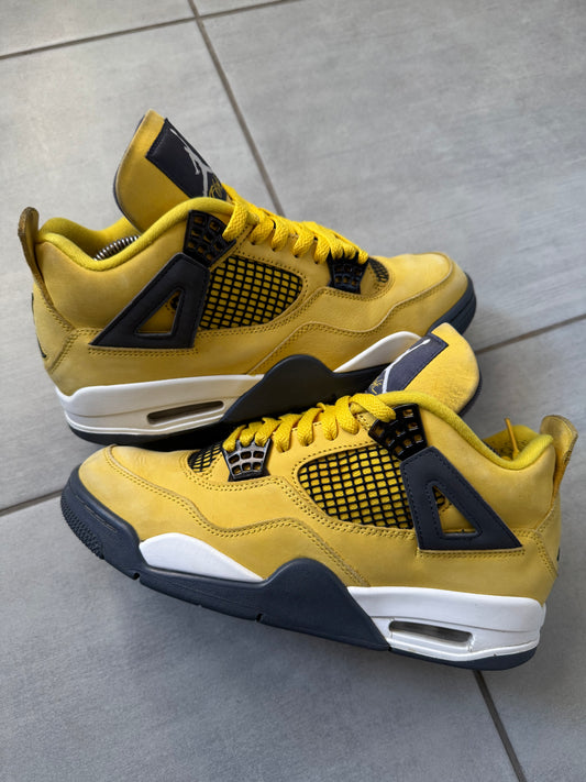 Air Jordan 4 Lightning