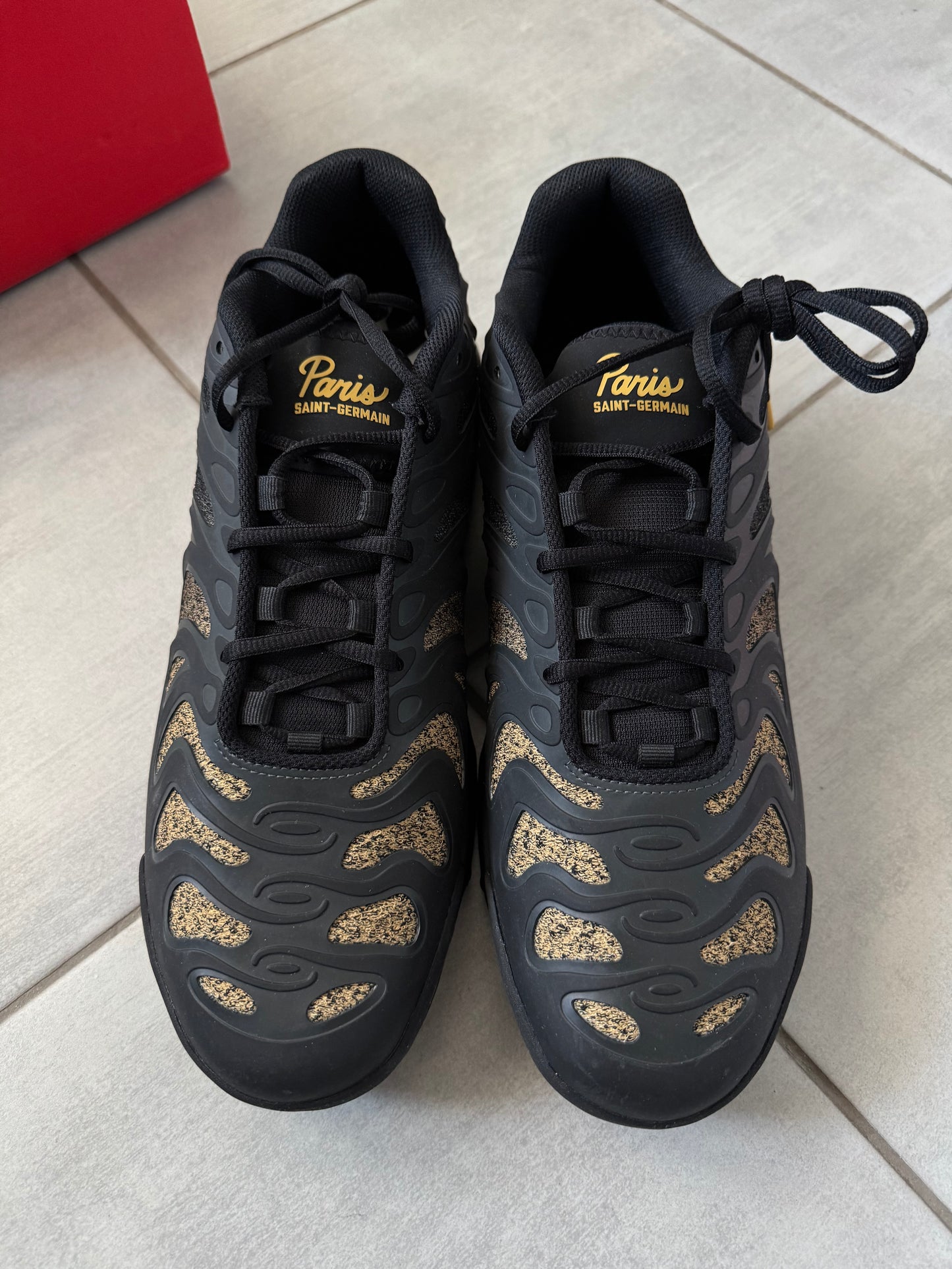 Nike Air Max Plus Drift x PSG
