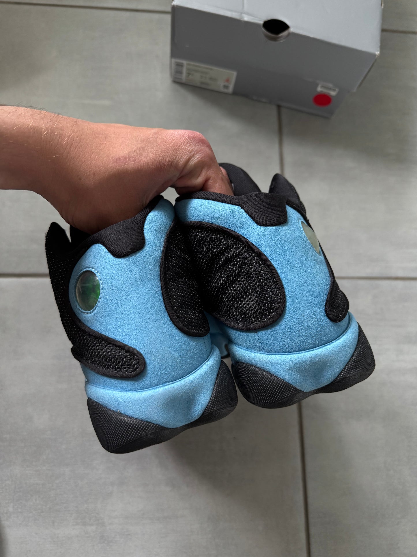 Air Jordan 13 Black University Blue DJ5982-041