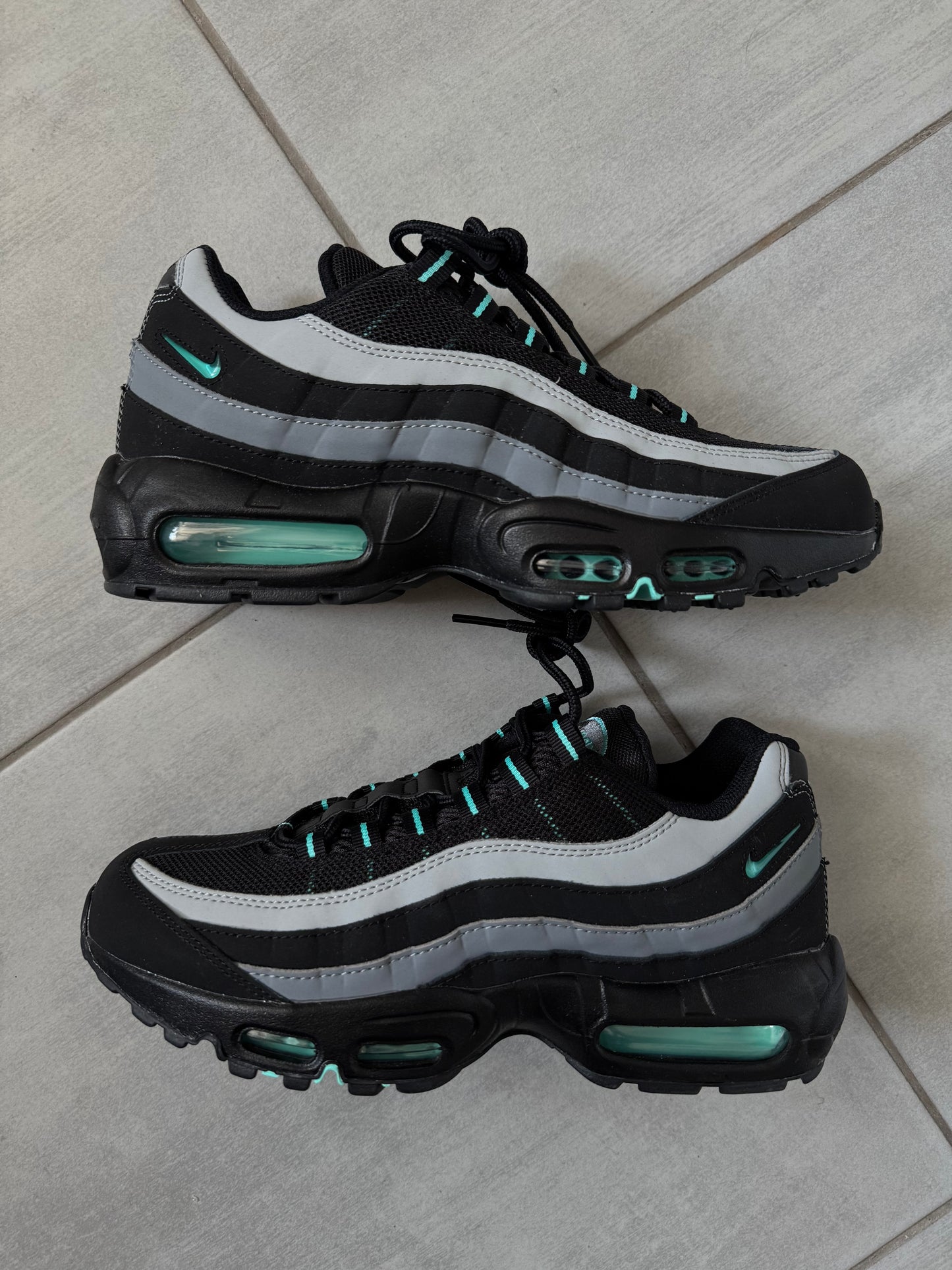 Nike Air Max 95 Aurora Green
