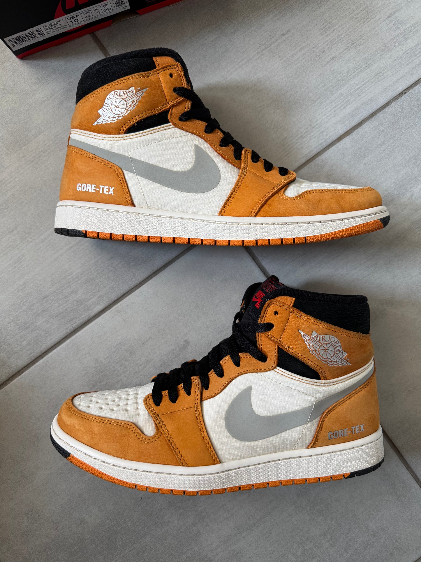 Nike Air Jordan 1 High Gore-Tex Light Curry DB2889-700