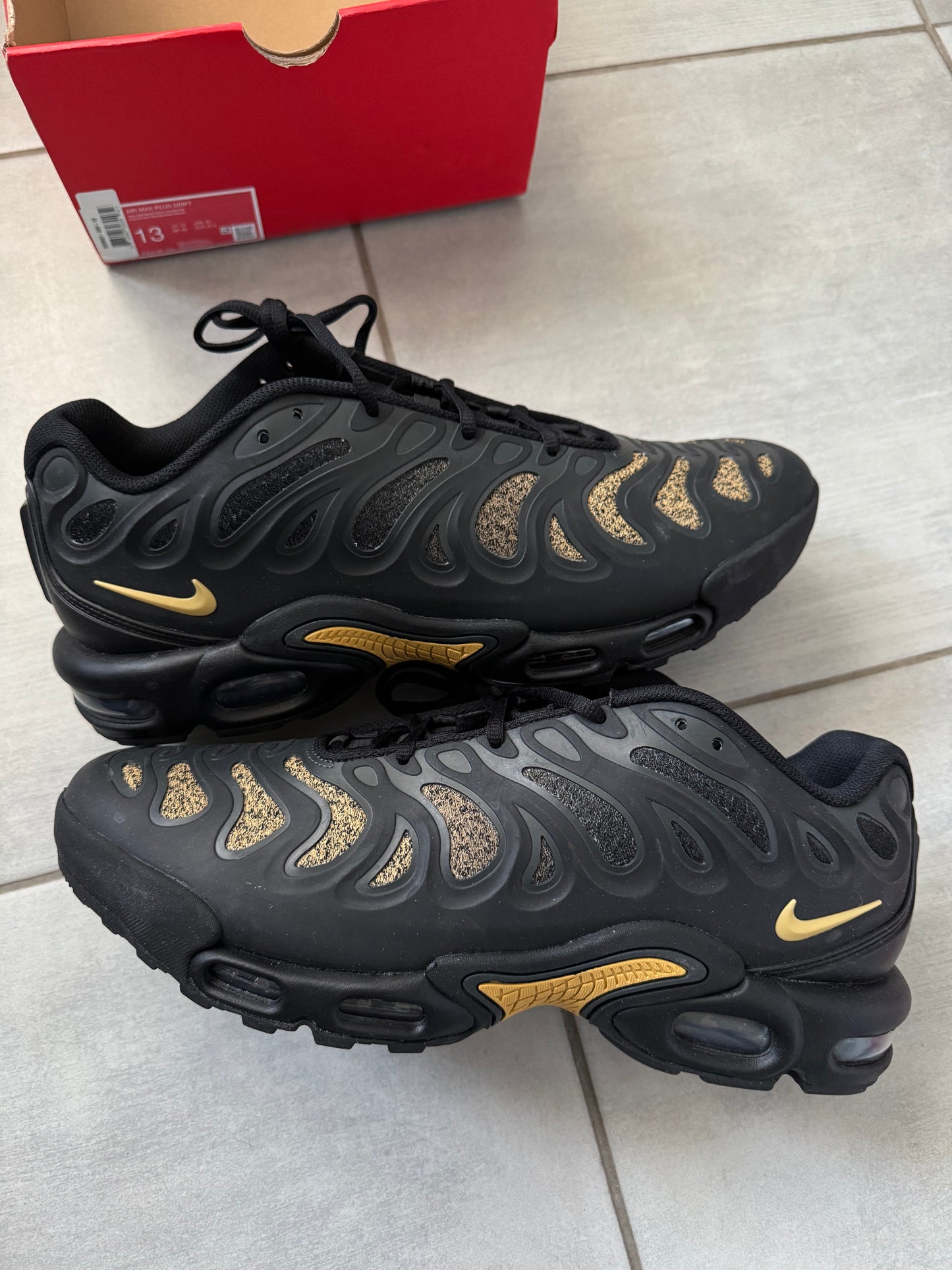 Nike Air Max Plus Drift x PSG