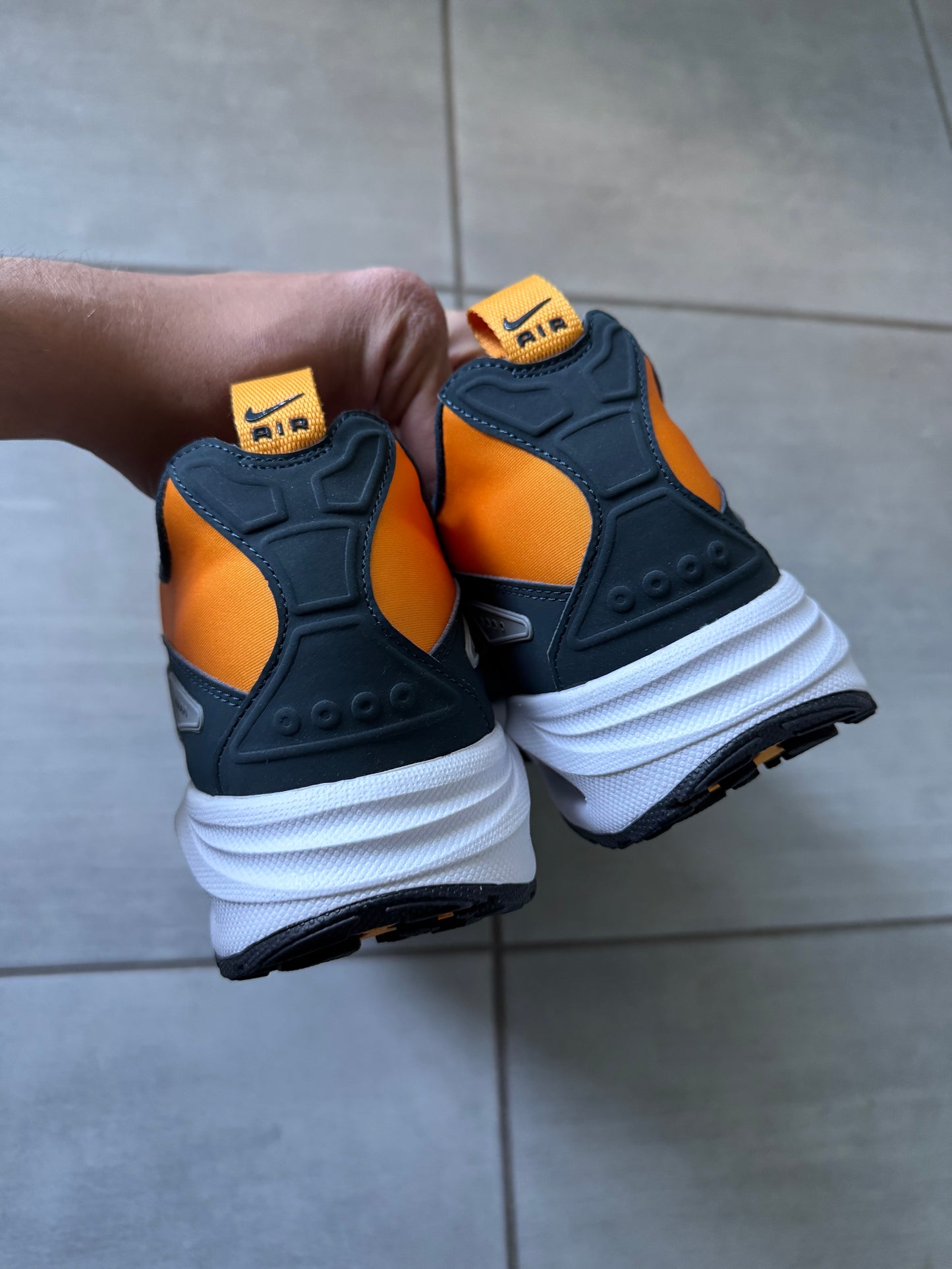 Nike Air Max Sunder Canyon Gold HJ8080-700
