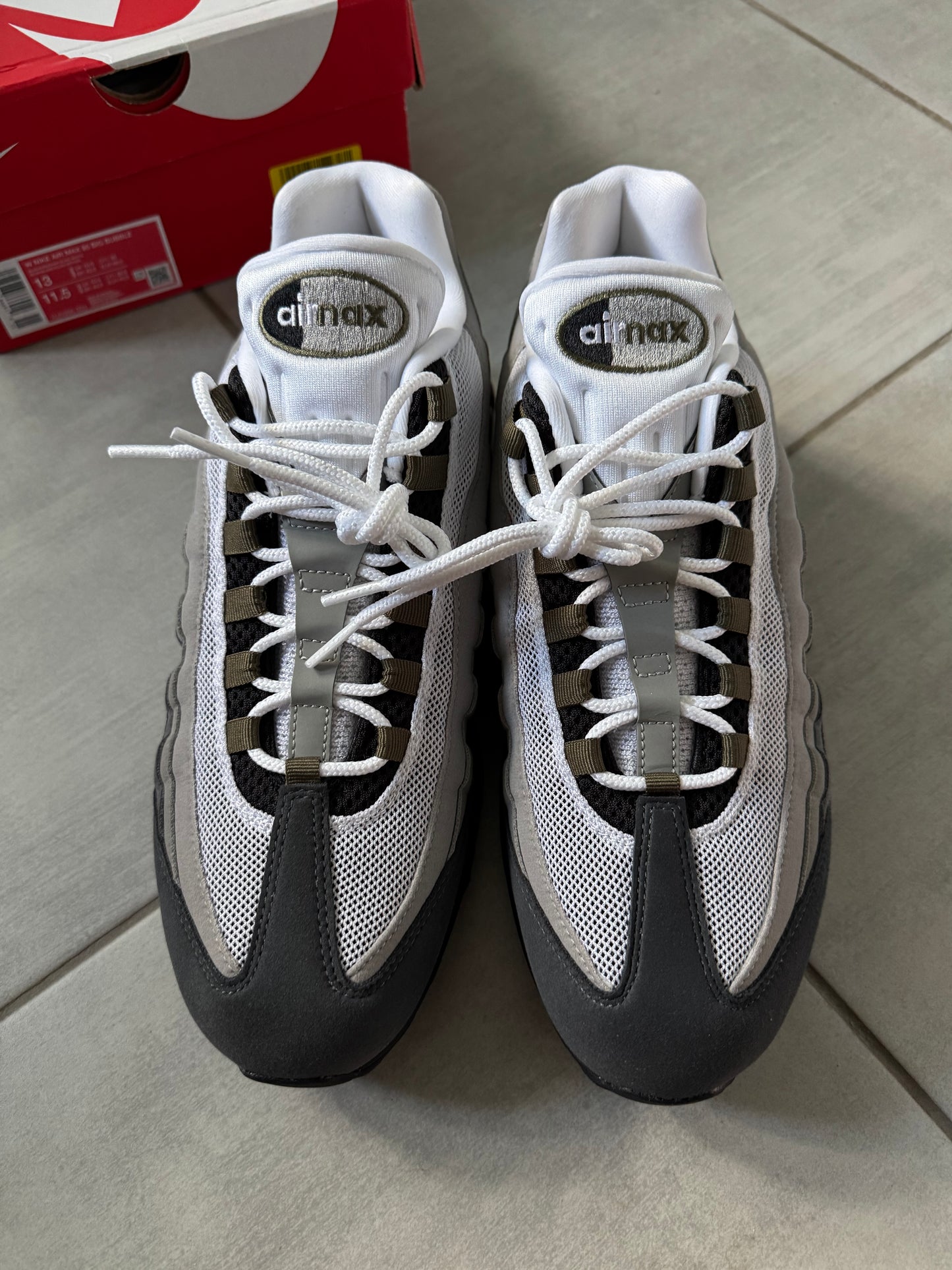 Nike Air Max 95 Black Medium Olive HJ5996-003