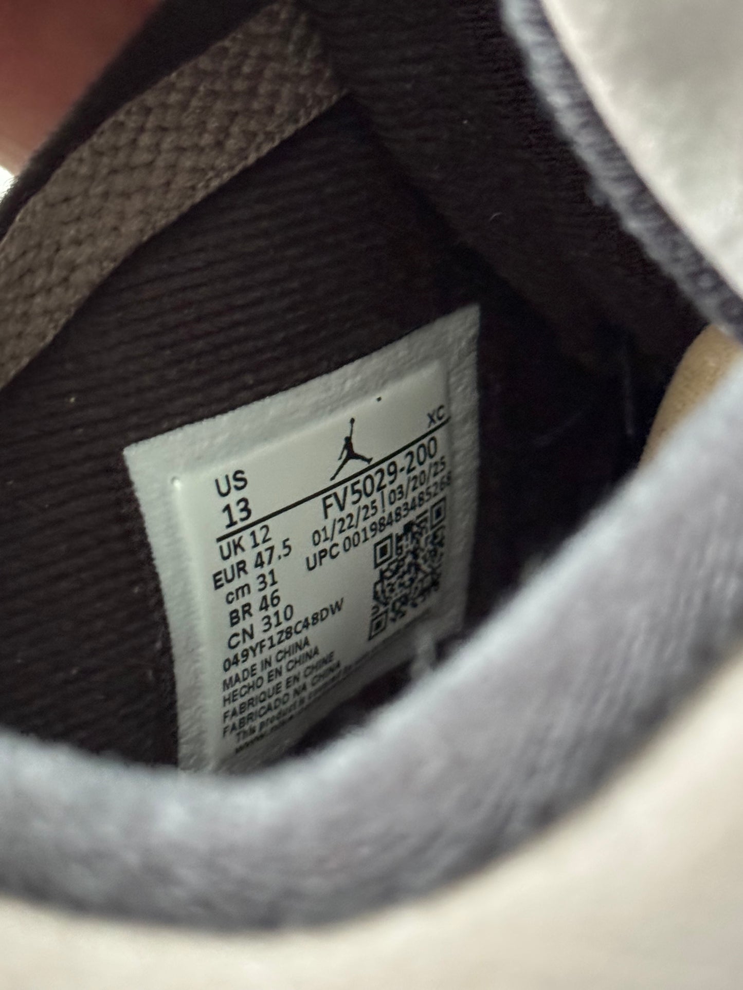 Air Jordan 4 Cave Stone FV5029-200