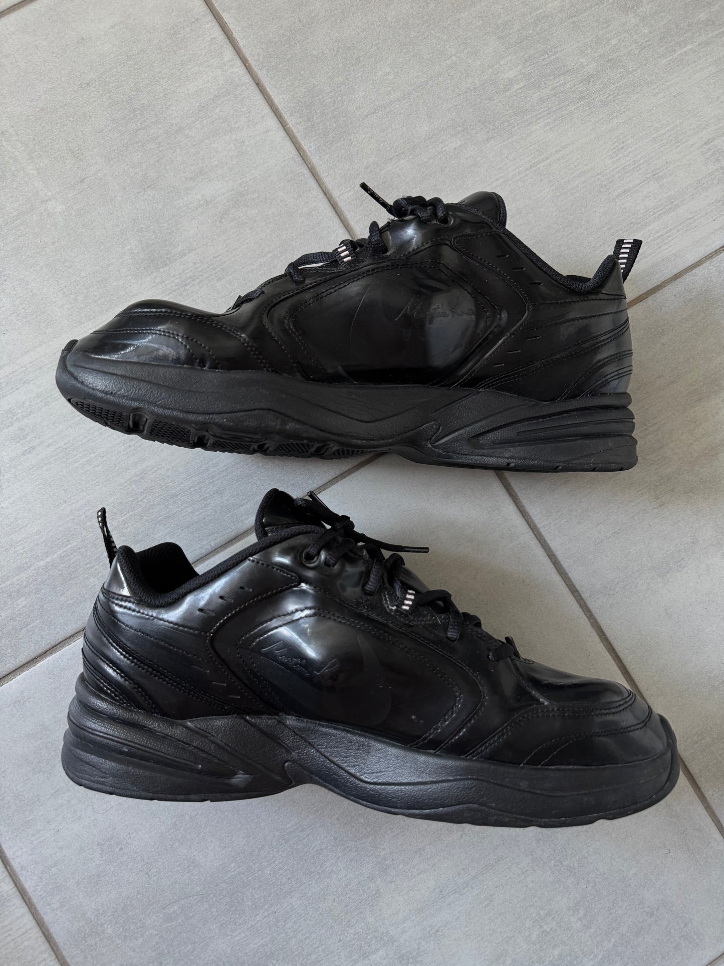 Nike Air Monarch x Martine Rose AT3147-001