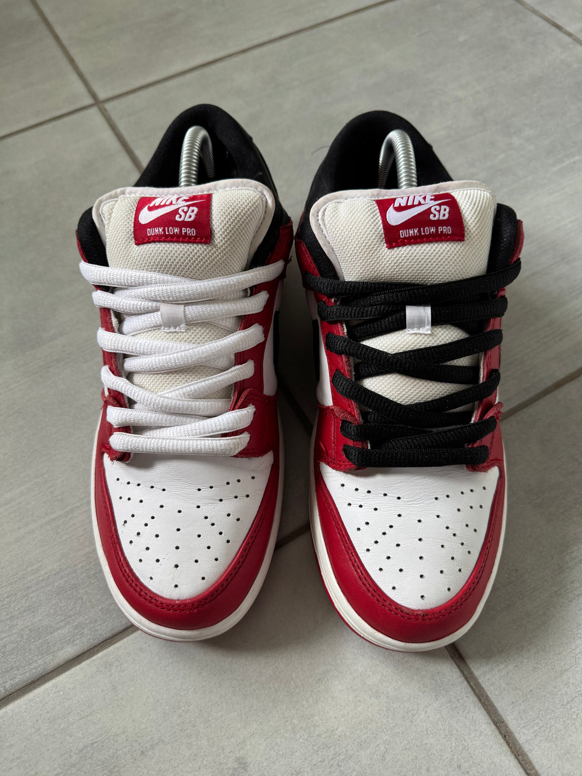 41 | Nike SB Dunk Low Chicago BQ6817-600