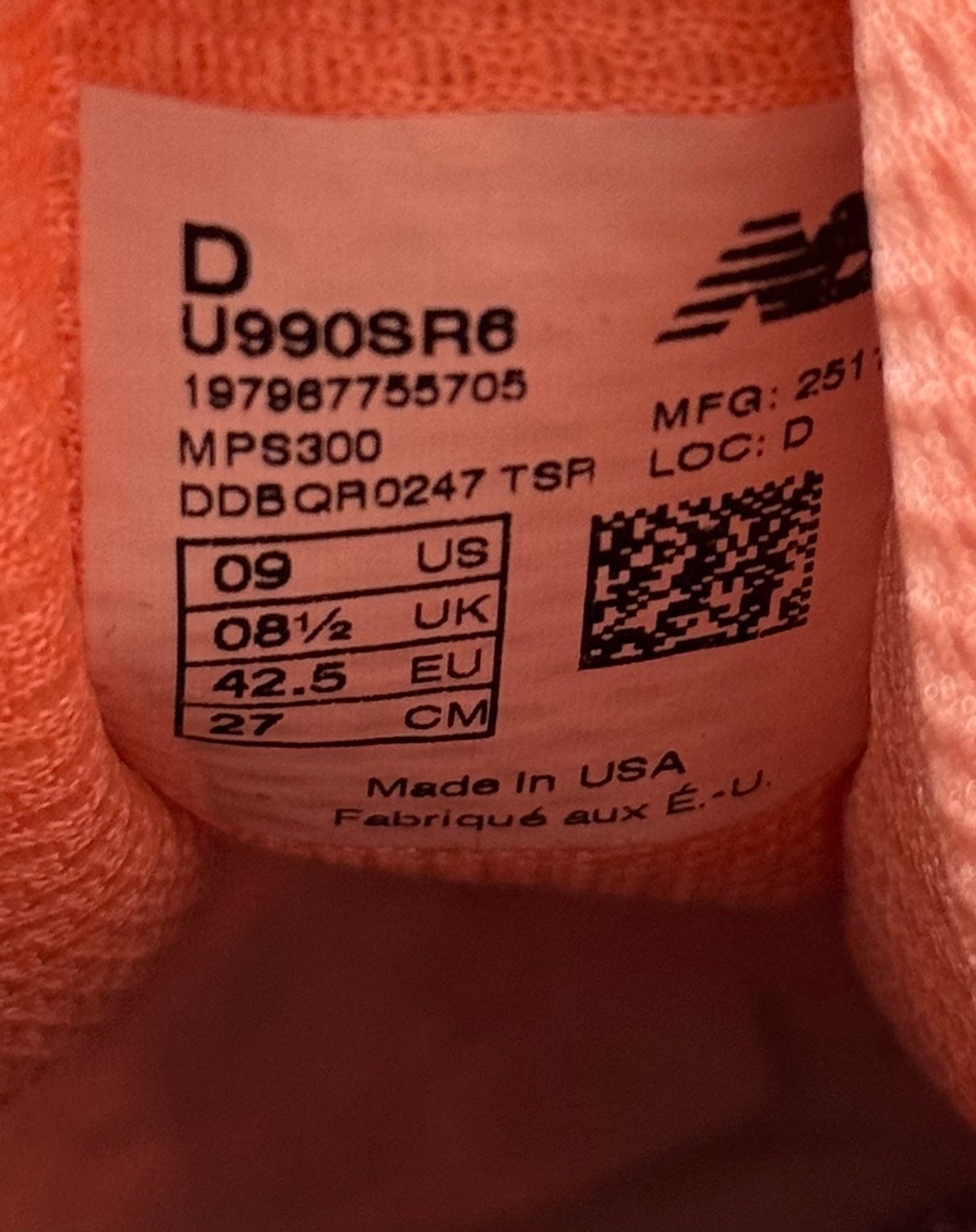 New Balance 990v6 Salmon