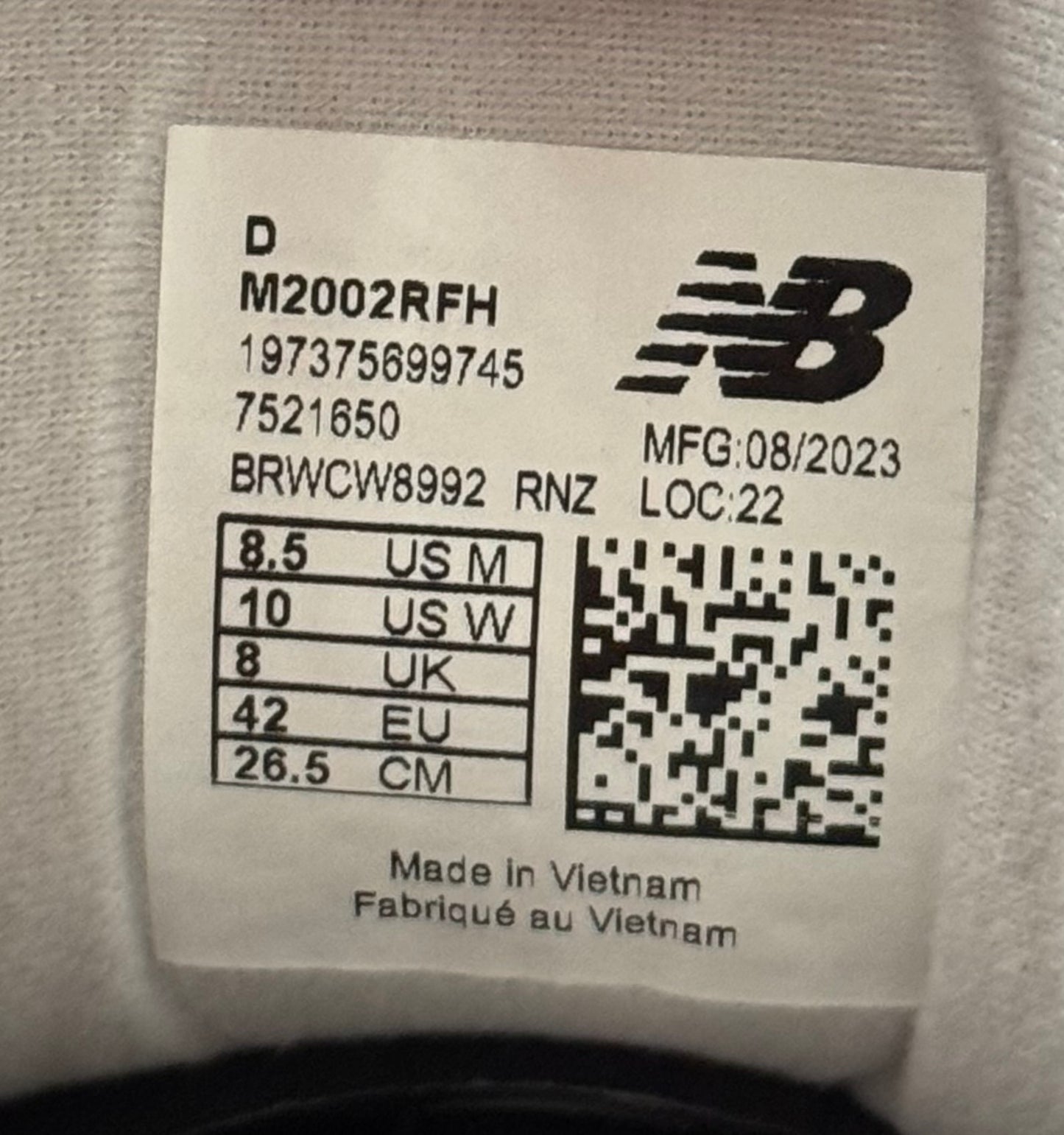 New Balance 2002R Black Grey M2002RFH