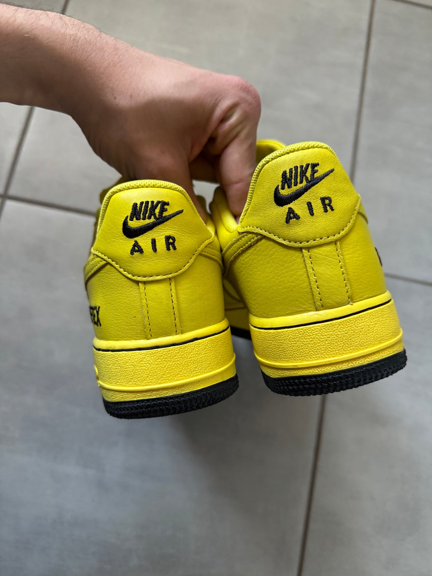 Nike Air Force 1 Gore-Tex Dynamic Yellow