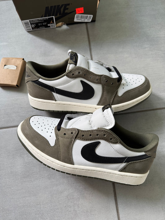 Nike Air Jordan 1 Low OG Medium Olive HQ6998-200