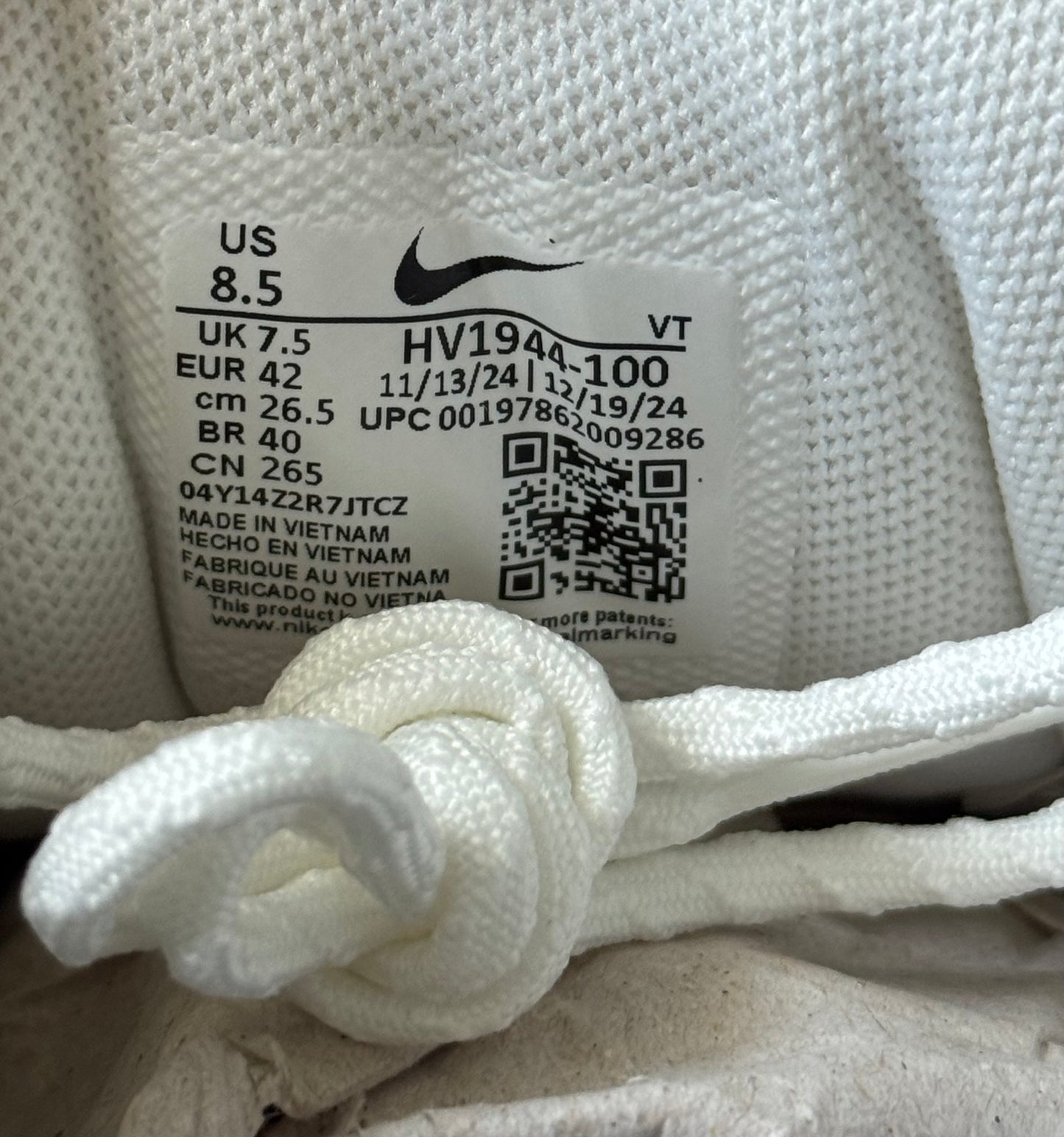 Nike Sense 96 x Comme Des Garcons White HV1944-100