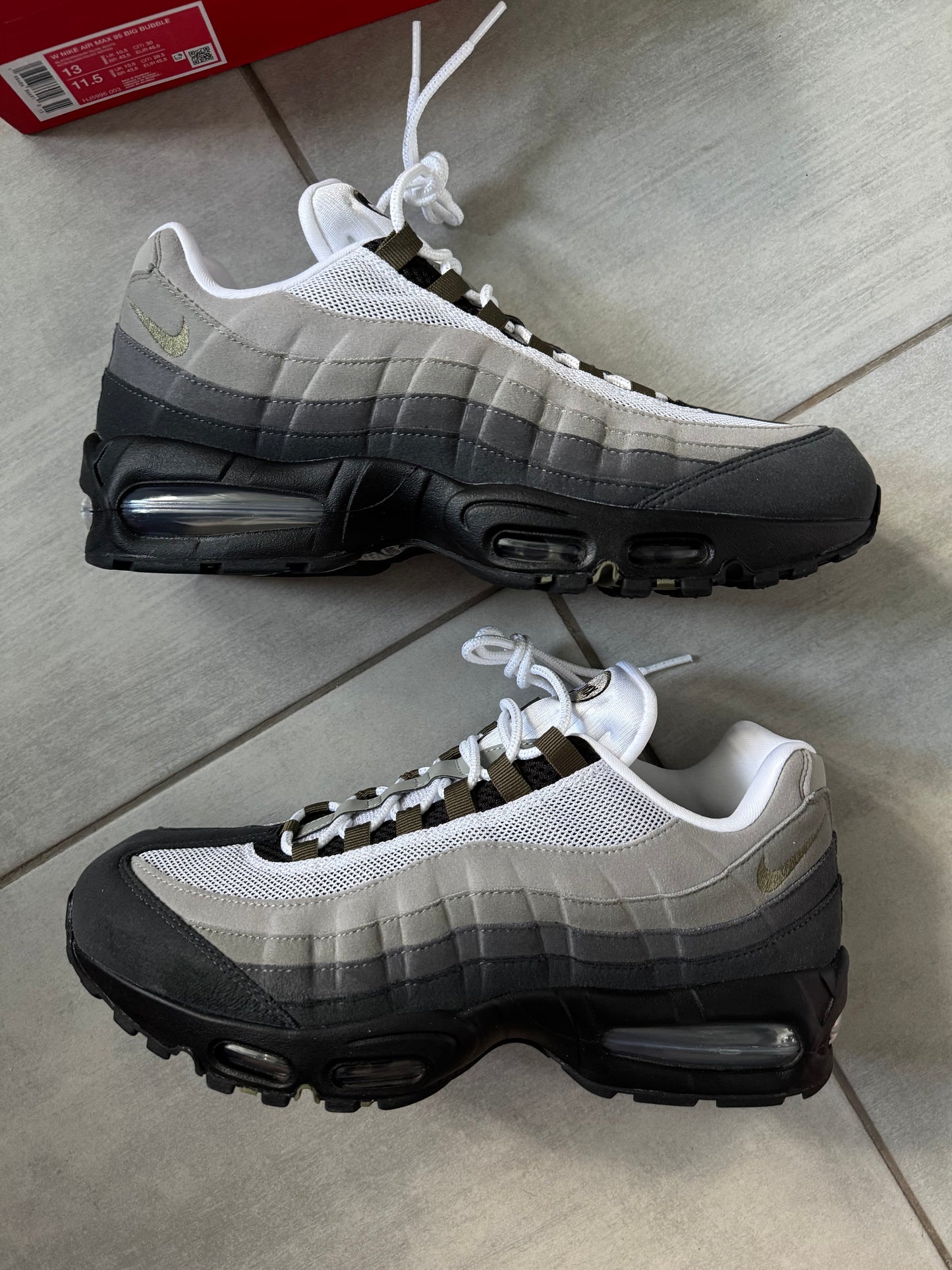 Nike Air Max 95 Black Medium Olive HJ5996-003