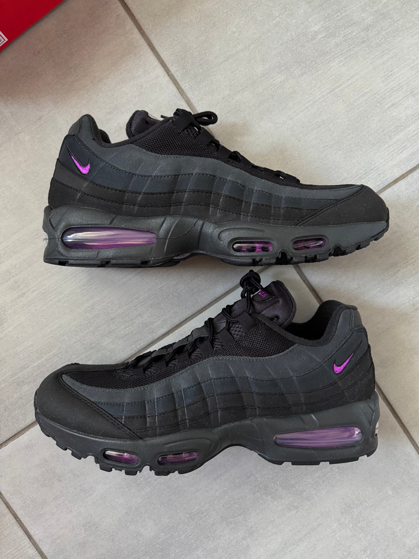 Nike Air Max 95 OG Vivid Purple