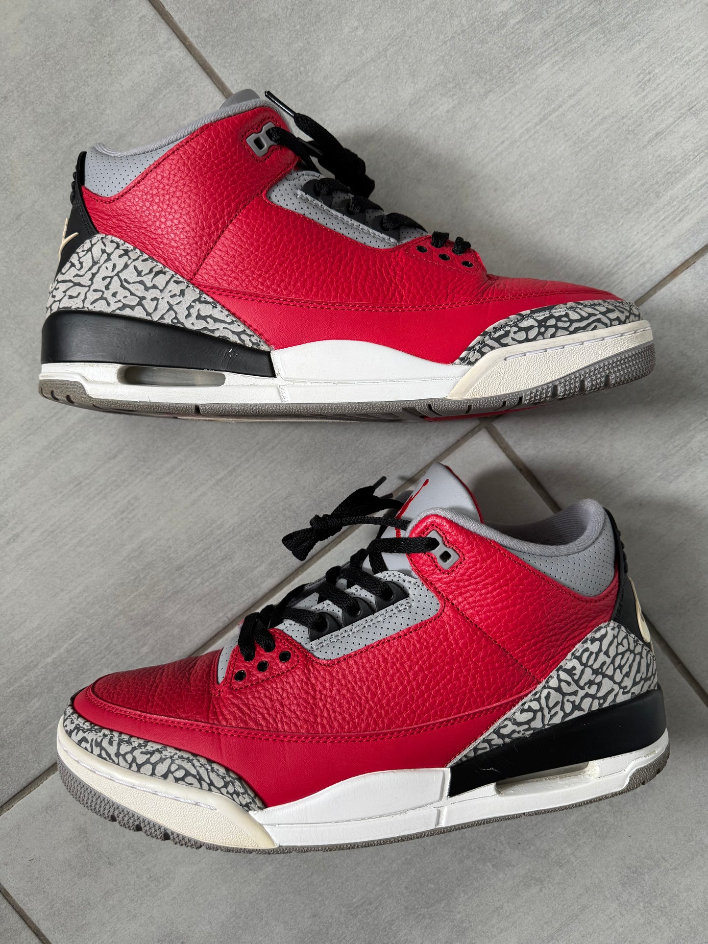 Air Jordan 3 Red Elephant