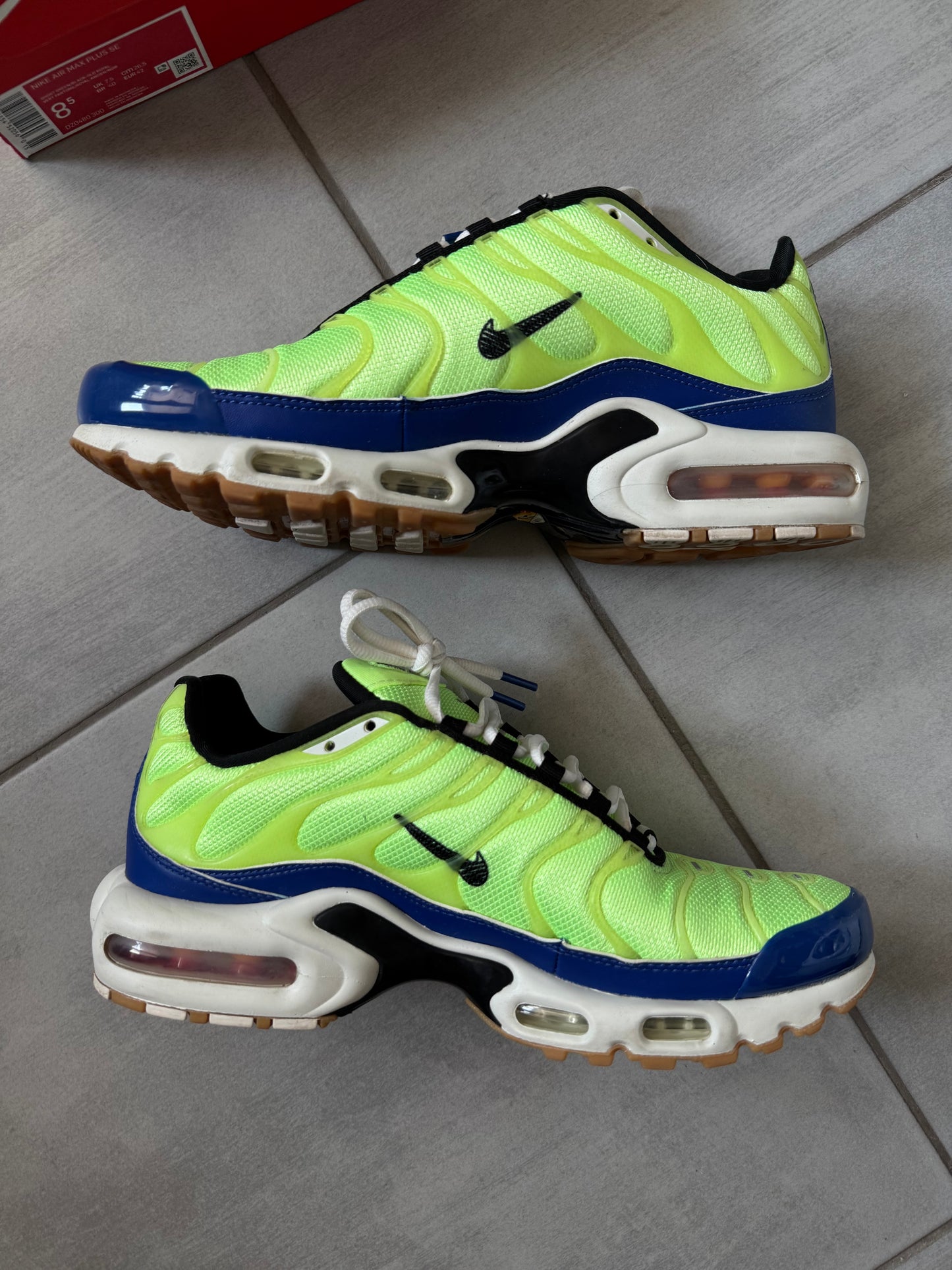 Nike Air Max Plus Ghost Green DZ0480-300