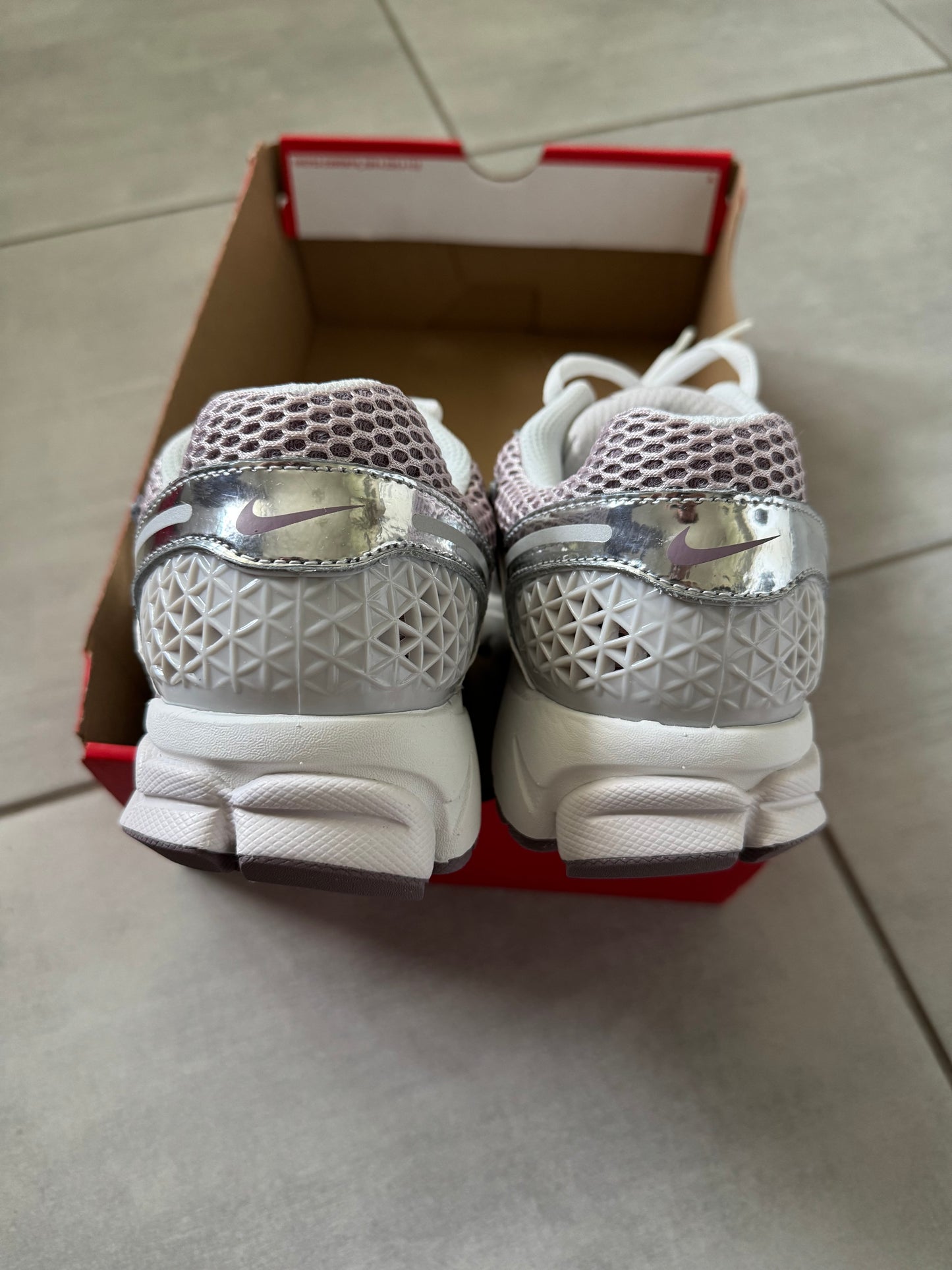 Nike Zoom Vomero 5 Silver Platinum HV6417-001
