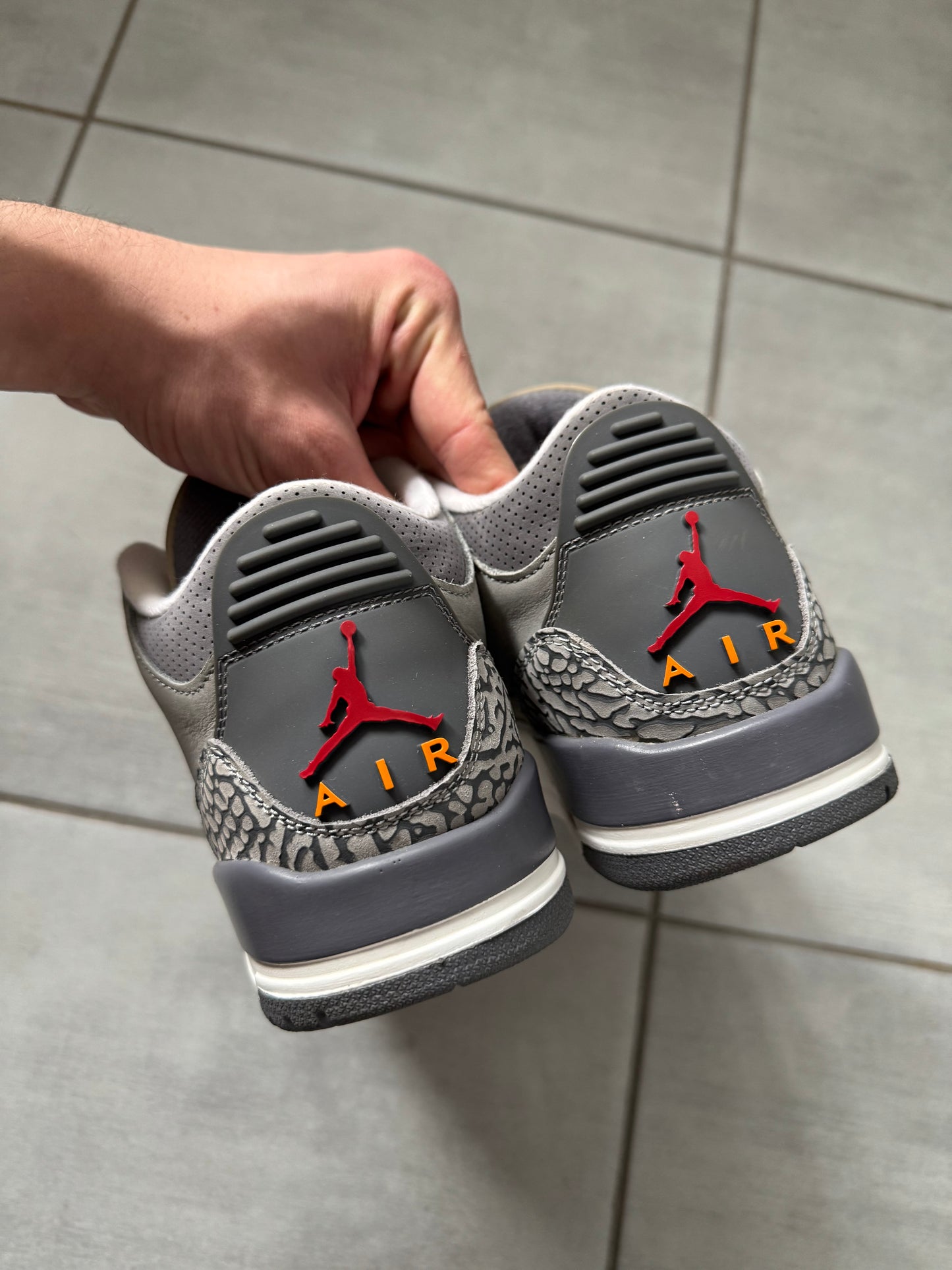 Air Jordan 3 Cool Grey