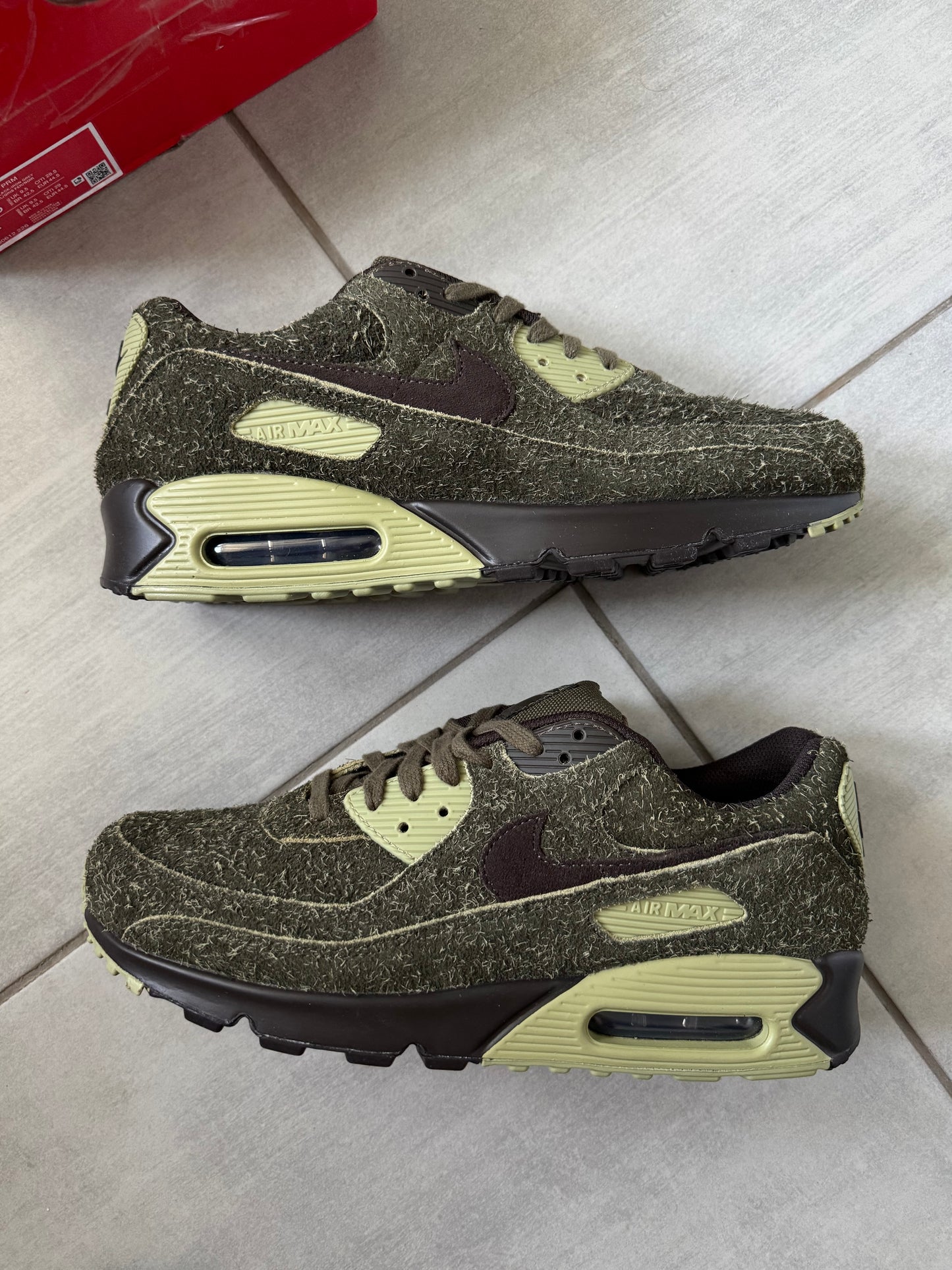 Nike Air Max 90 Skunk HV6663-300