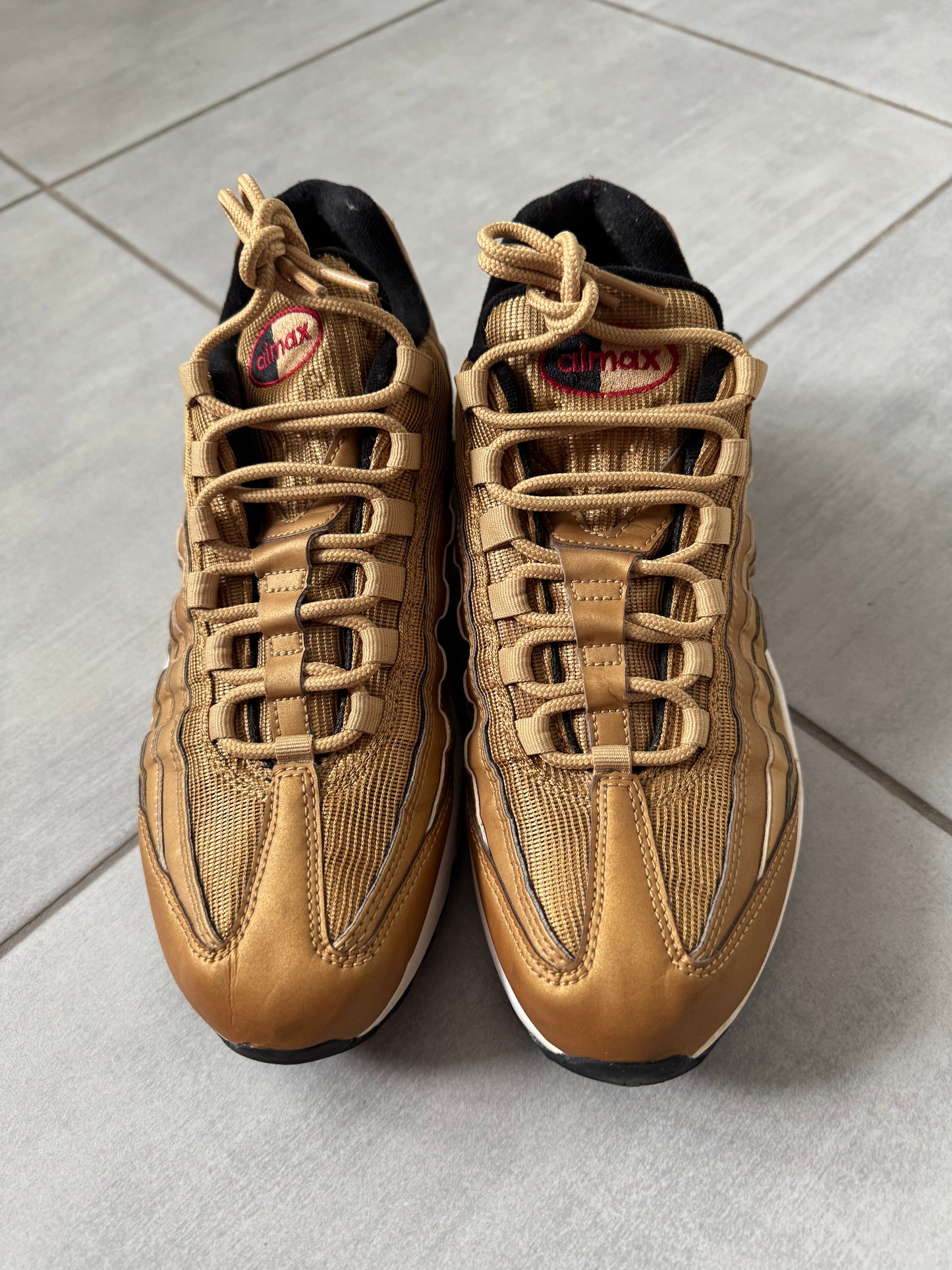 Nike Air Max 95 Gold