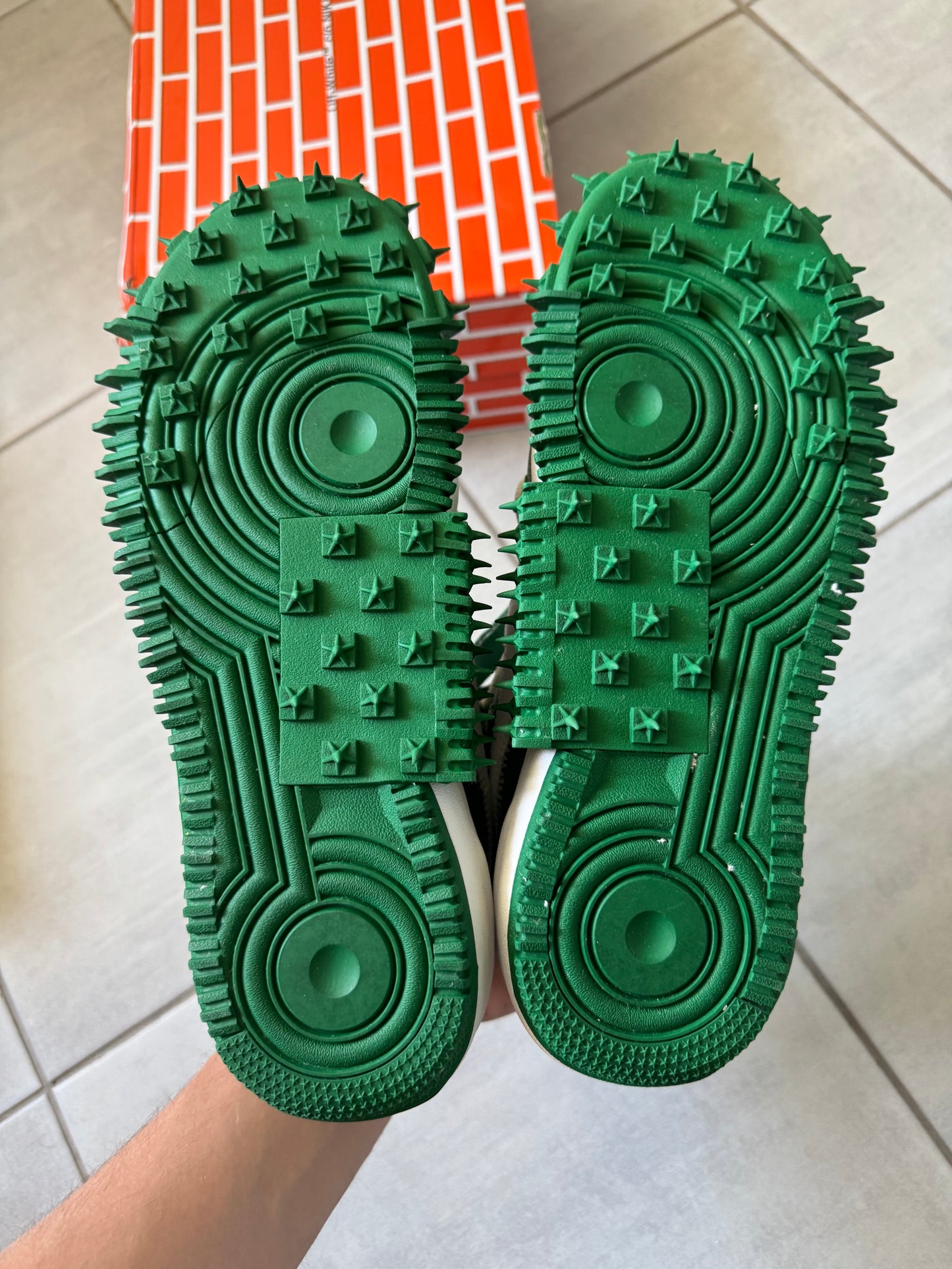 Nike Air Force 1 Mid x Off-White Pine Green DR0500-300