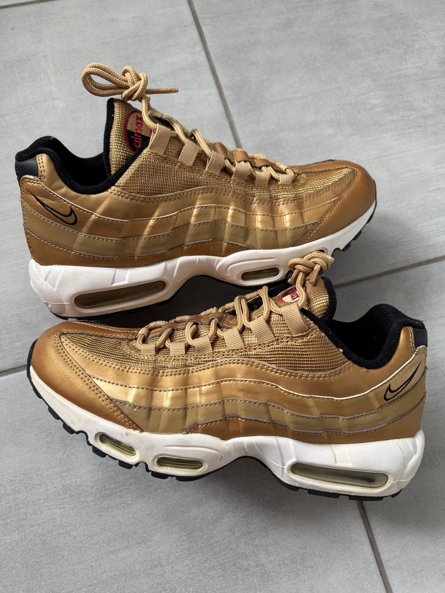Nike Air Max 95 Gold