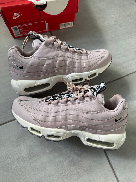 Nike Air Max 95 Particle Rose AQ4129-600
