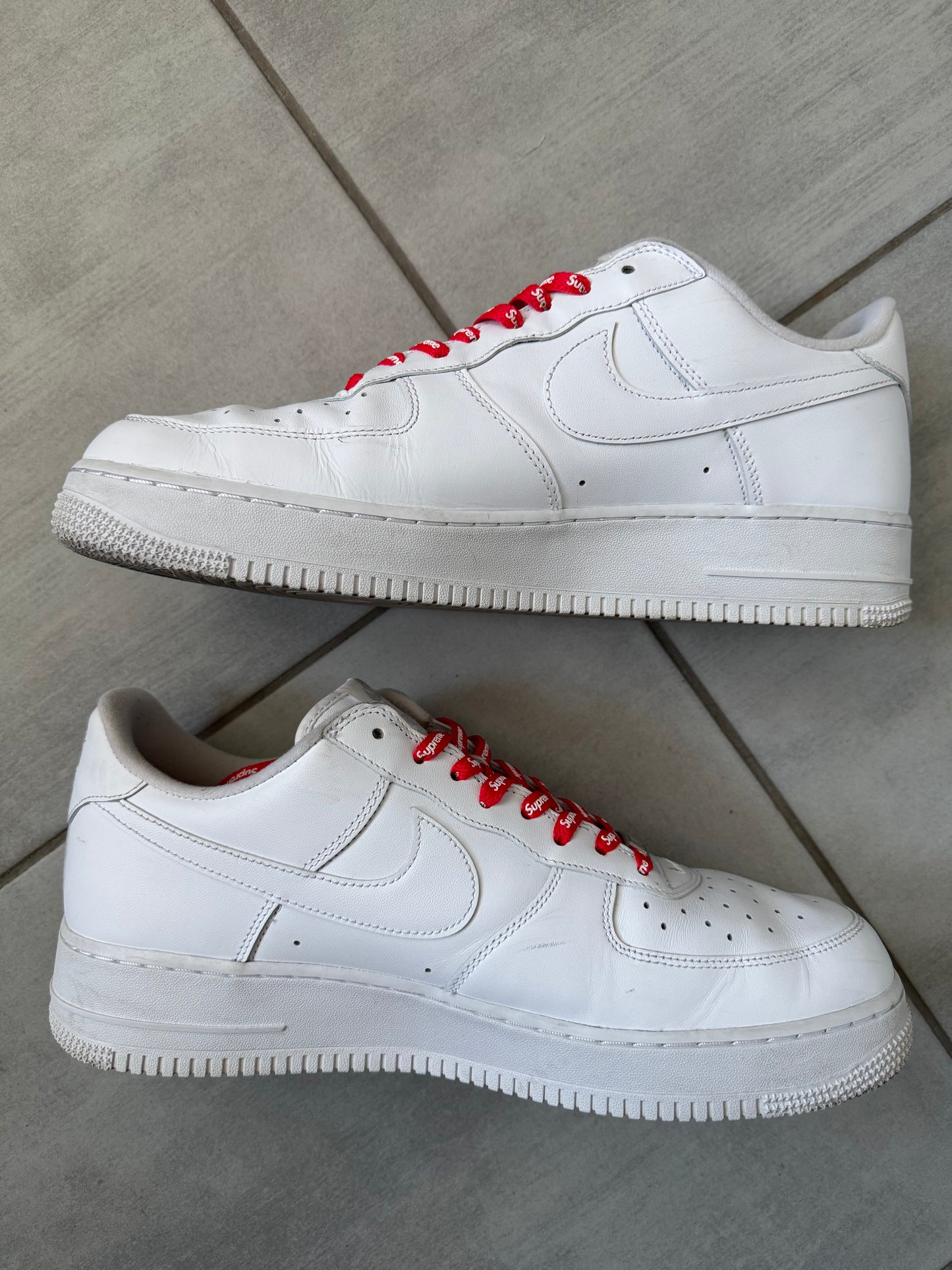 Nike Air Force 1 x Supreme